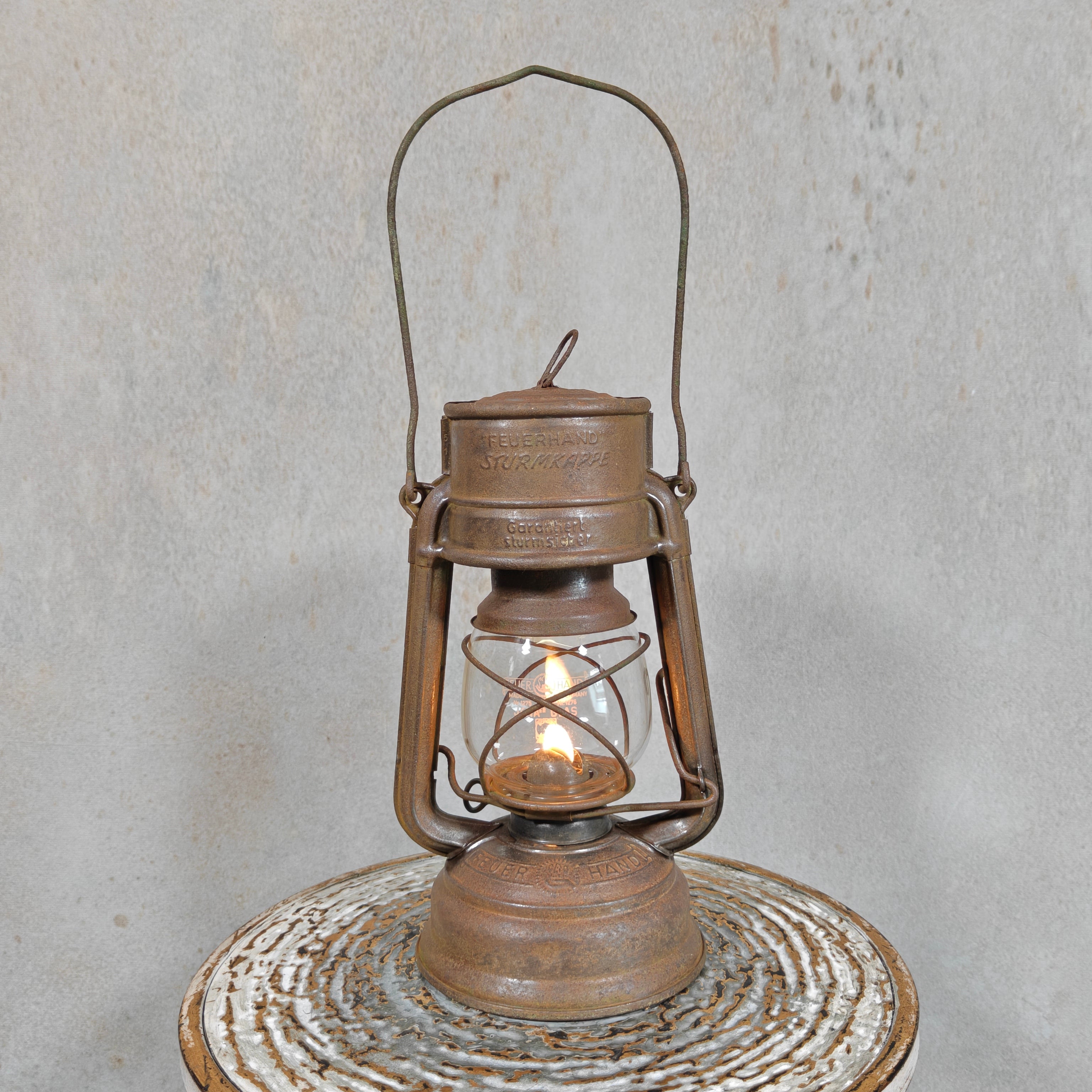 Vintage Feuerhand 276 Sturmkappe Hurricane Lantern – Rat Look West Germany Oil Lantern with Jenaer Glass