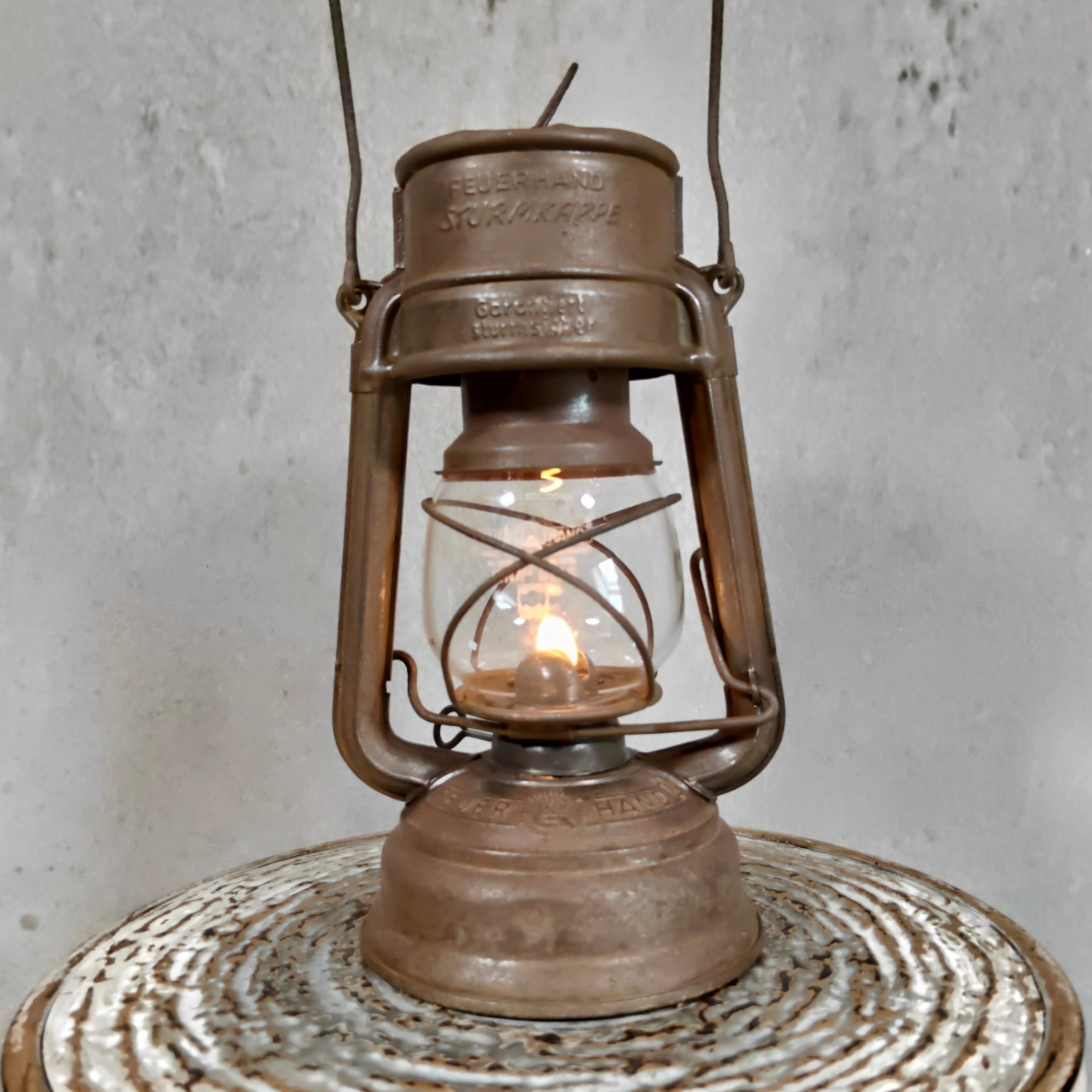 Vintage Feuerhand 276 Sturmkappe Hurricane Lantern – Rat Look West Germany Oil Lantern with Jenaer Glass