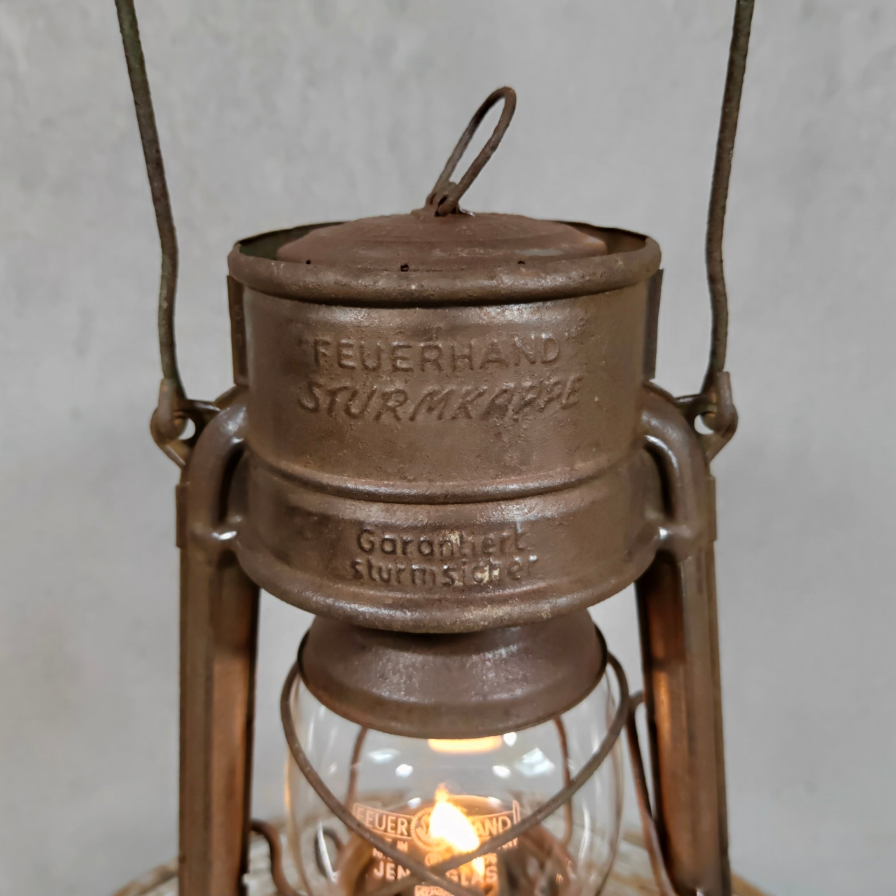 Vintage Feuerhand 276 Sturmkappe Hurricane Lantern – Rat Look West Germany Oil Lantern with Jenaer Glass