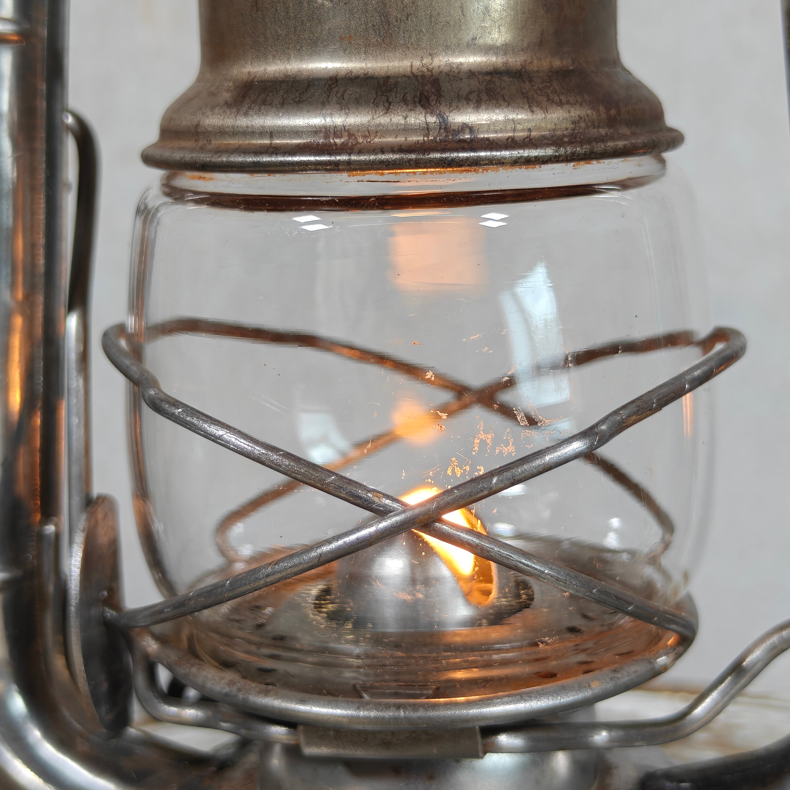 Rare Vintage Frowo No. 50 Hurricane Lantern with Compass Rose Tank Logo – 1950s German Oil Lantern
