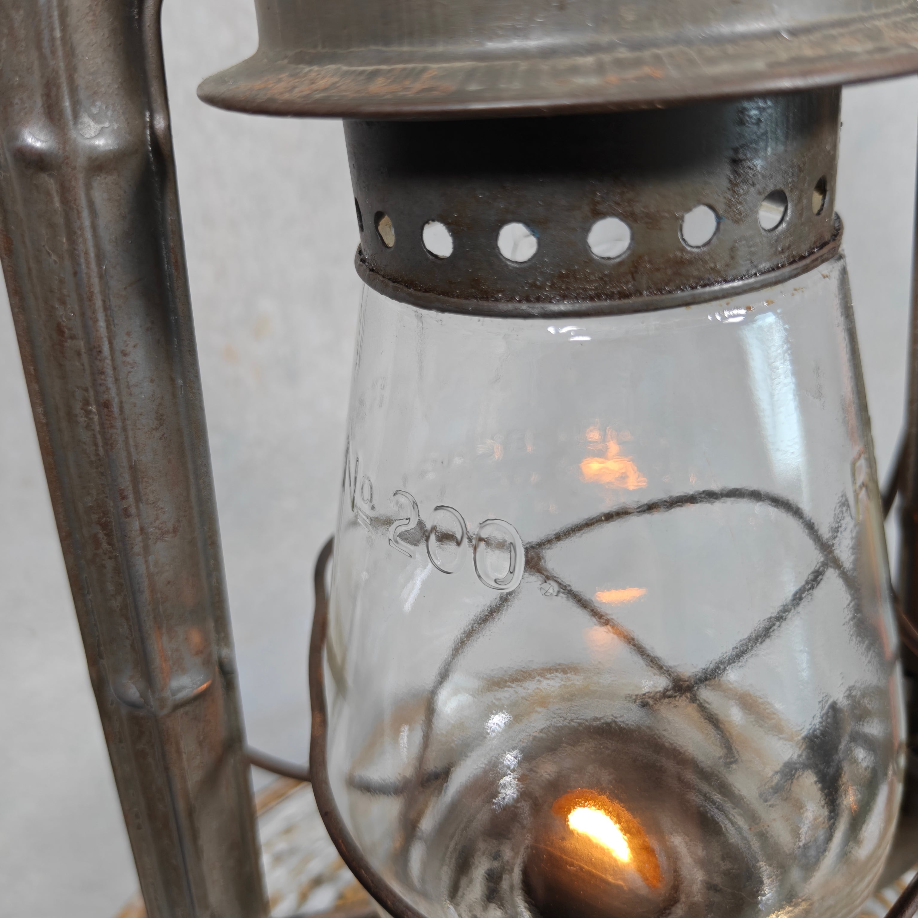 Extremely Rare BAT 200 Red Line Cold Blast Hurricane Lantern – Made in Germany - pre war