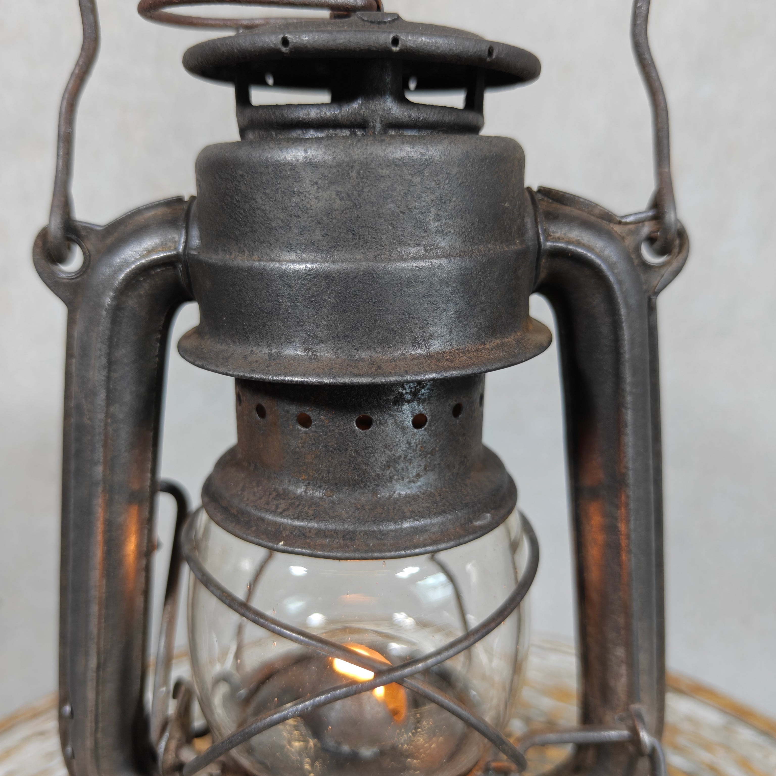 Rare Pre-War Feuerhand 175 Superflam Hurricane Lantern – 1930s French Export Model