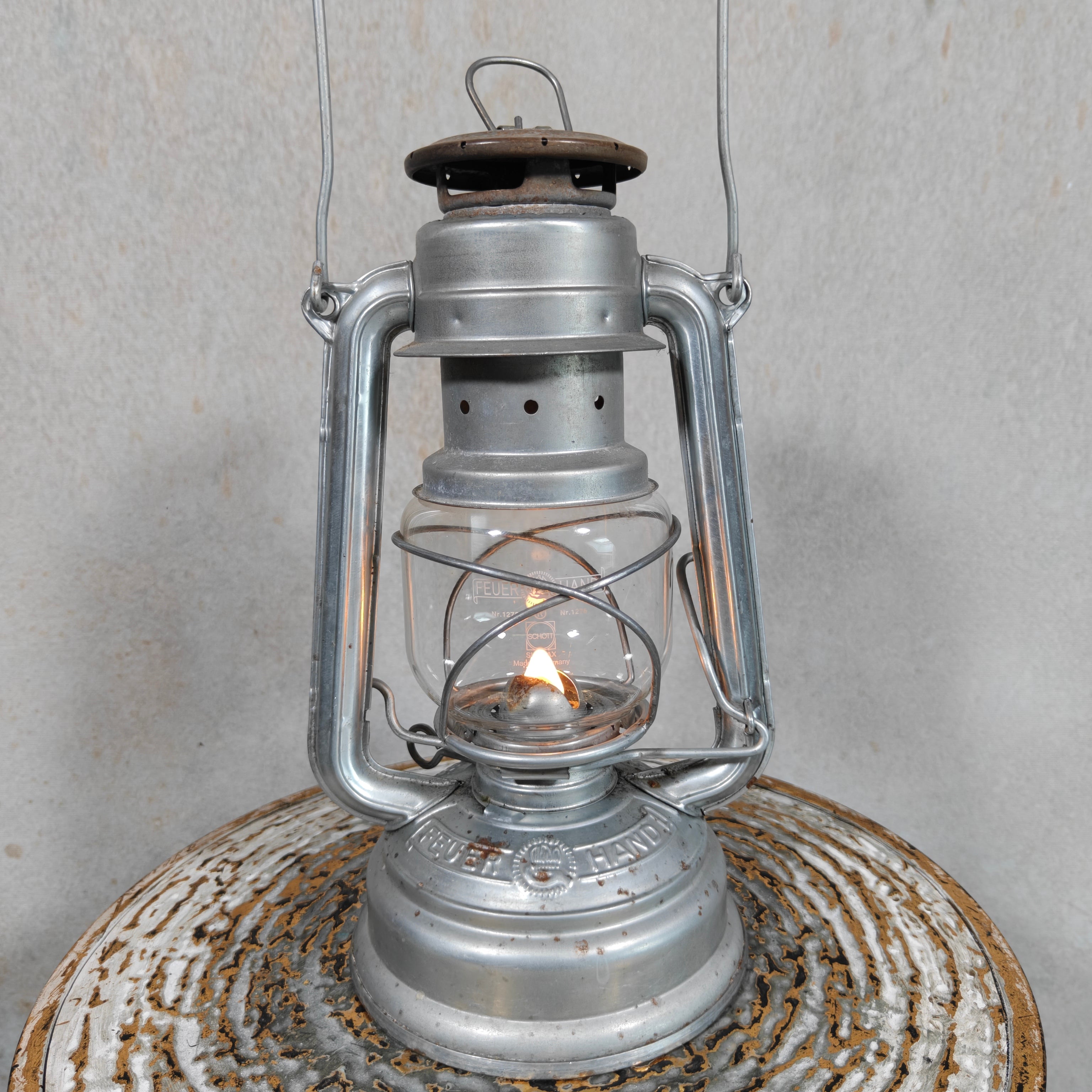 Hurricane lanterns – Rare Oil Lamps