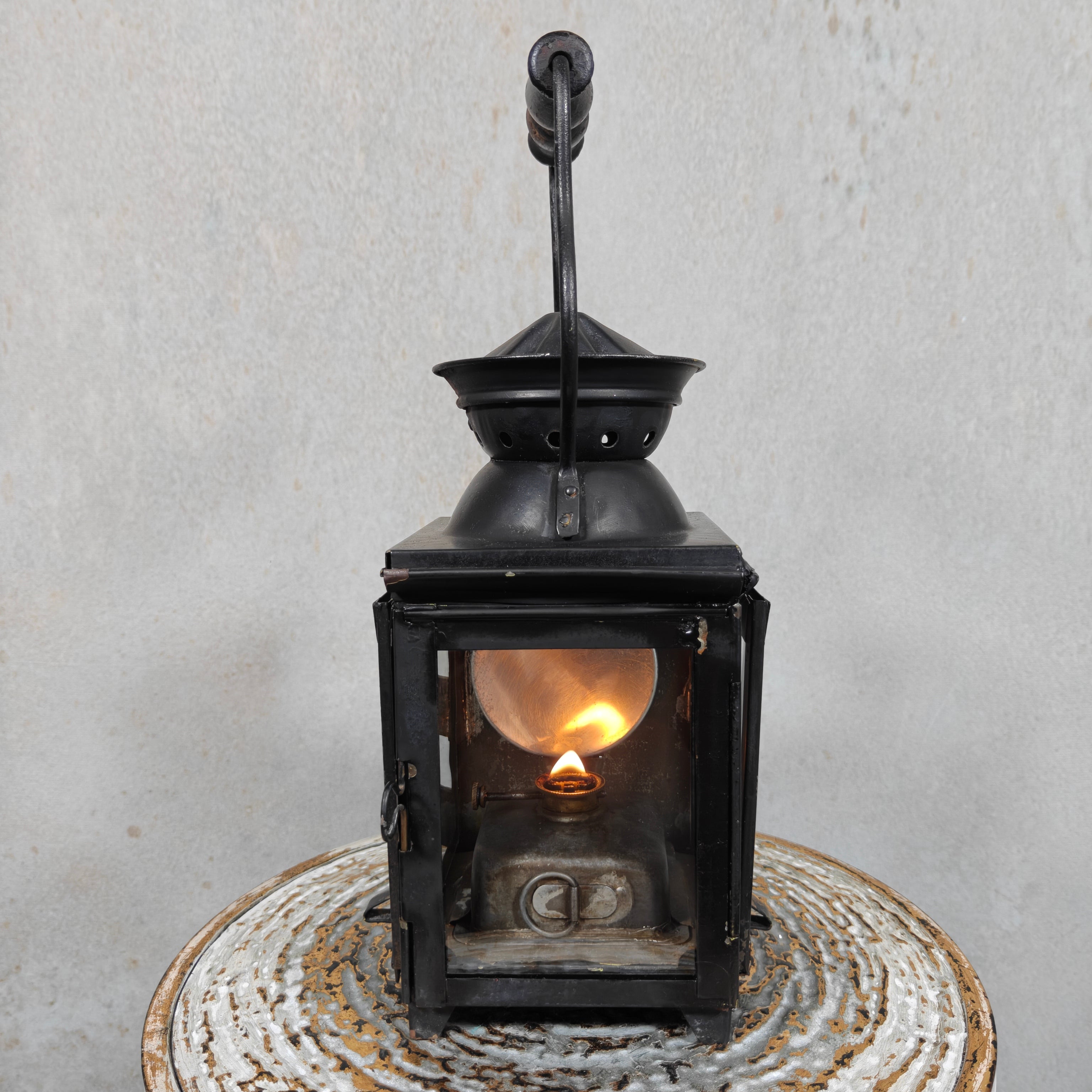 Antique Railway Signal Lantern – Large Oil Train Lamp with Folding Glass Filters circa 1920–1930