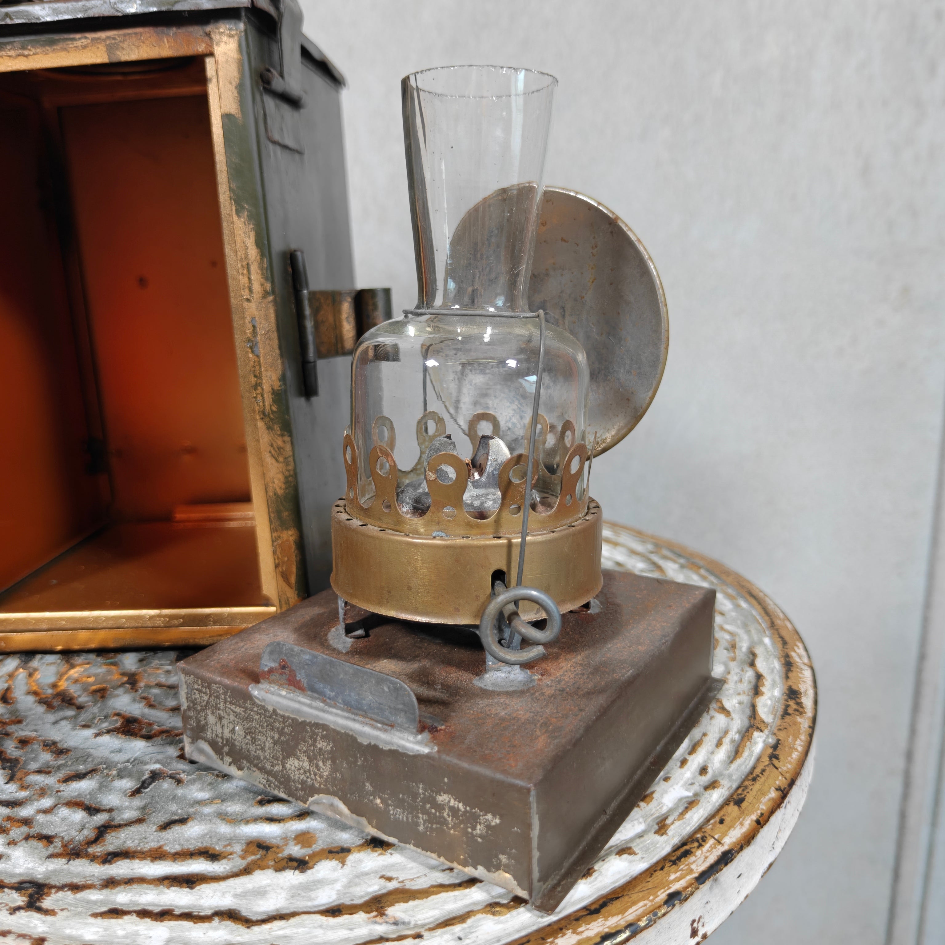 Vintage Signal Lantern with Red & Orange Glass Inserts – Military Style Oil Hand Lamp 1950s/60s