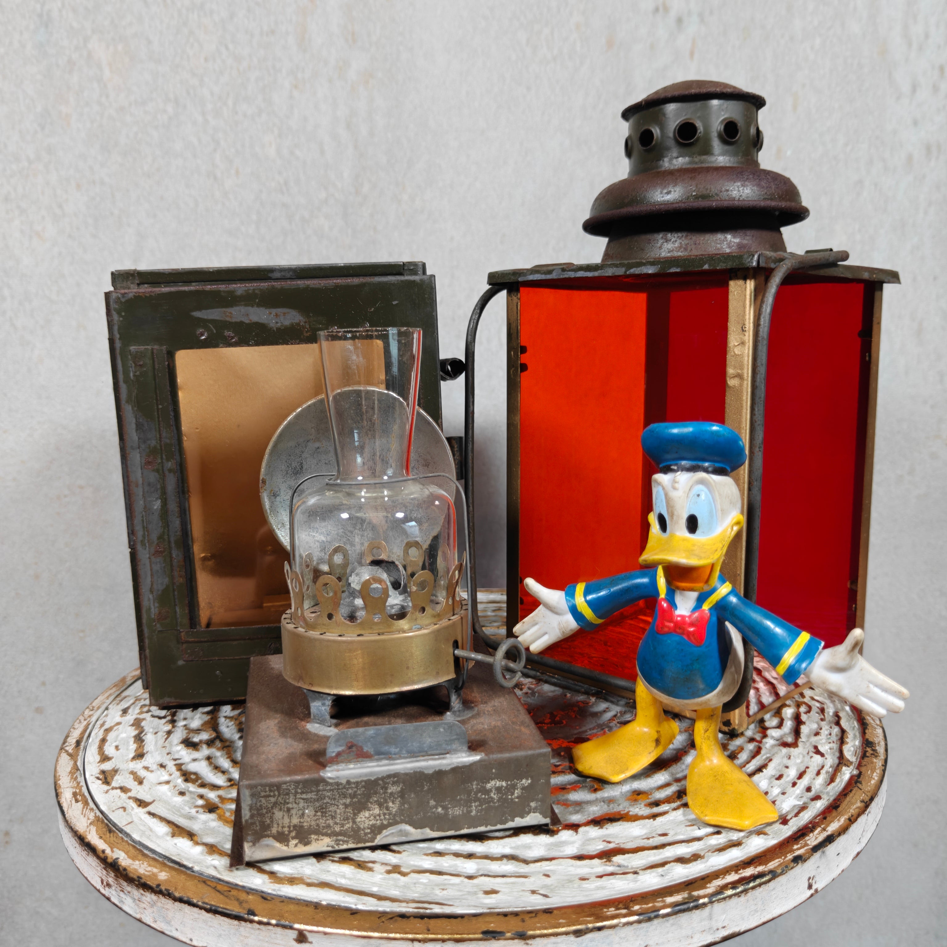 Vintage Signal Lantern with Red & Orange Glass Inserts – Military Style Oil Hand Lamp 1950s/60s