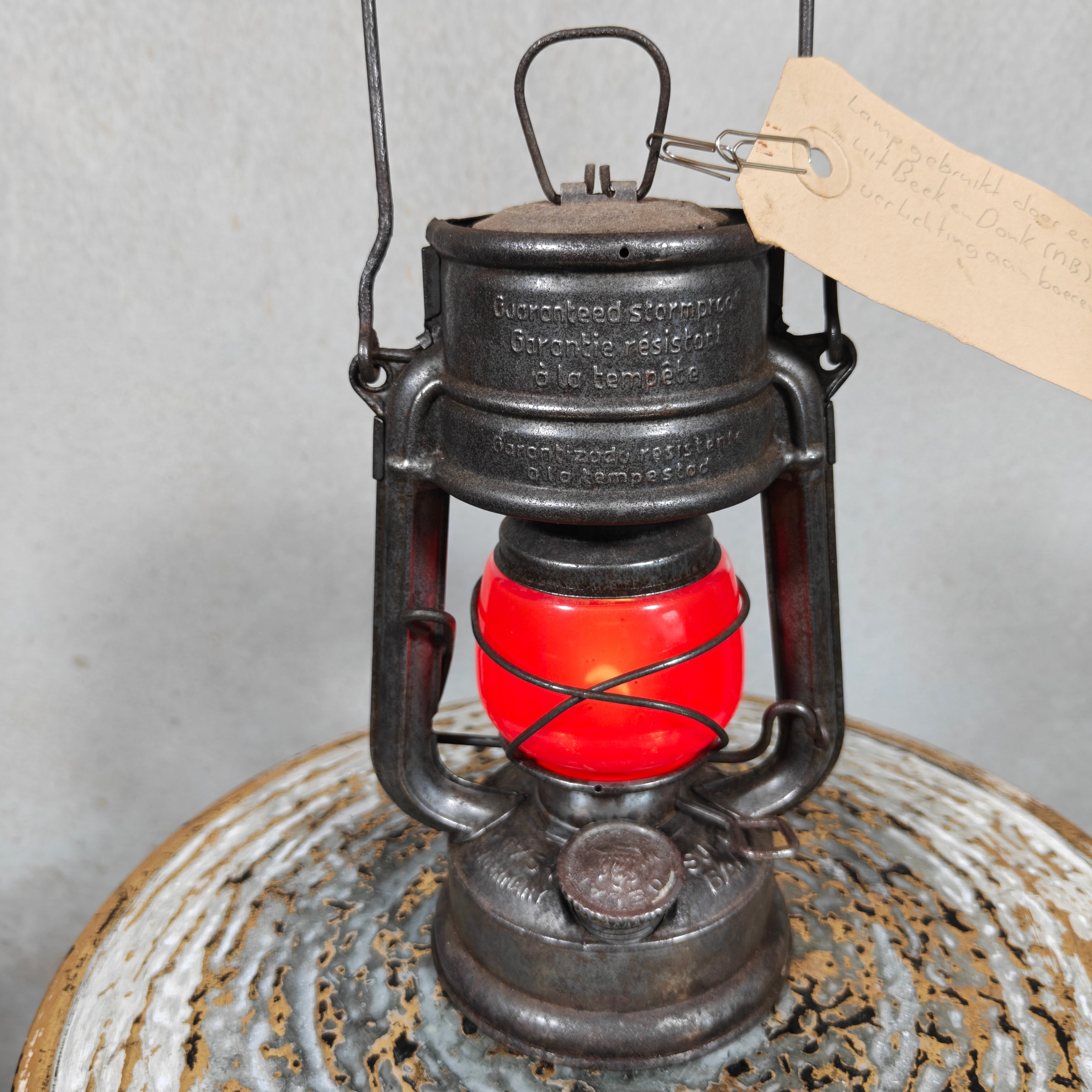 Rare Feuerhand 175 STK Oelab Sturmkappe Hurricane Lantern – West Germany Farm Wagon Lantern with Red Glass