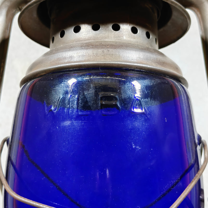 Wilba L200 lantern top view showing blue WILBA tekst on glass