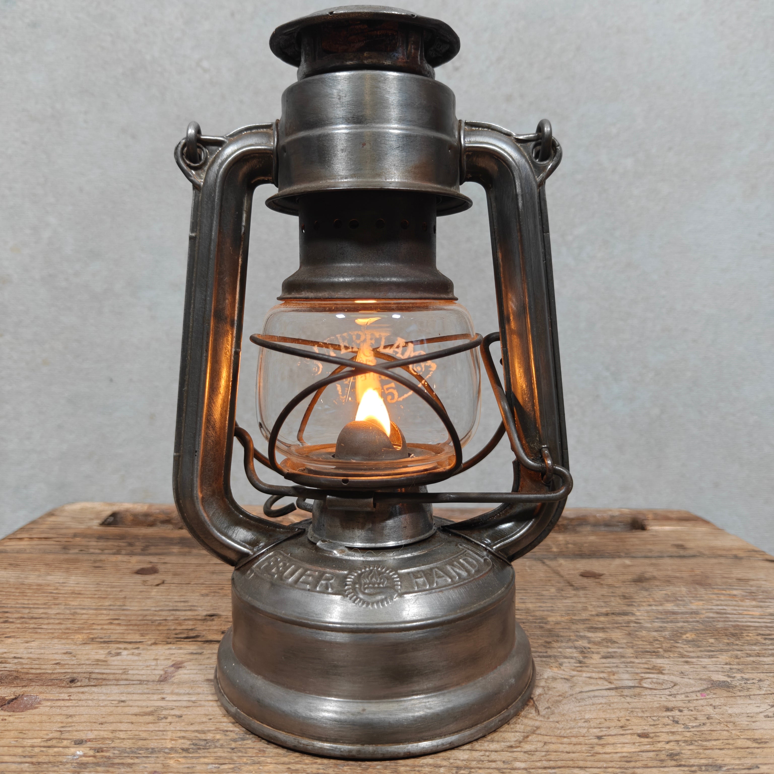 Feuerhand 175 Super Baby "Superflam" Hurricane Lantern – W. Germany, c. 1950–1955 – Working, Etched Superflam Globe