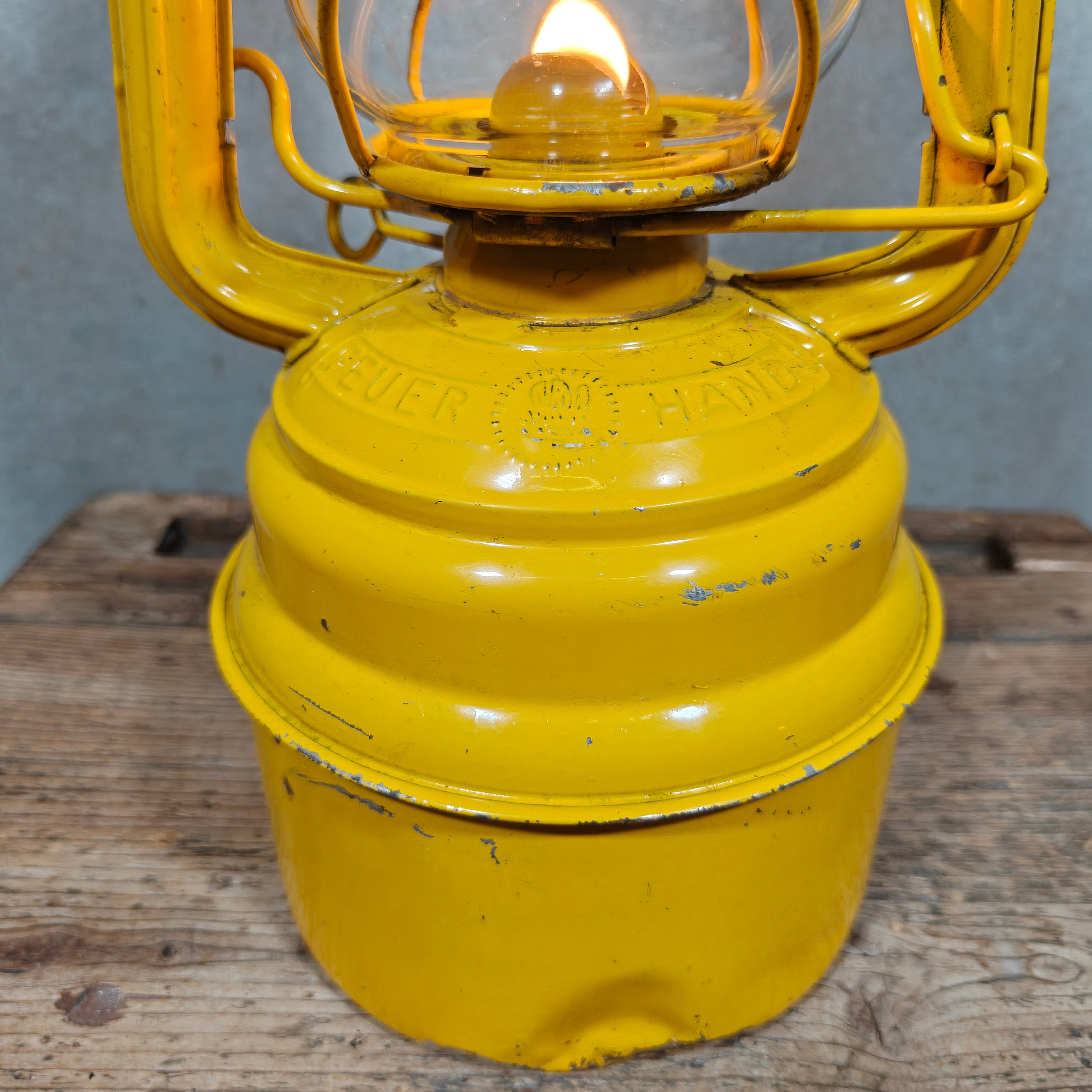 Feuerhand 276 STK/70 "Baby Special" Hurricane Lantern – West Germany – Sturmkappe, Original Marked Globe
