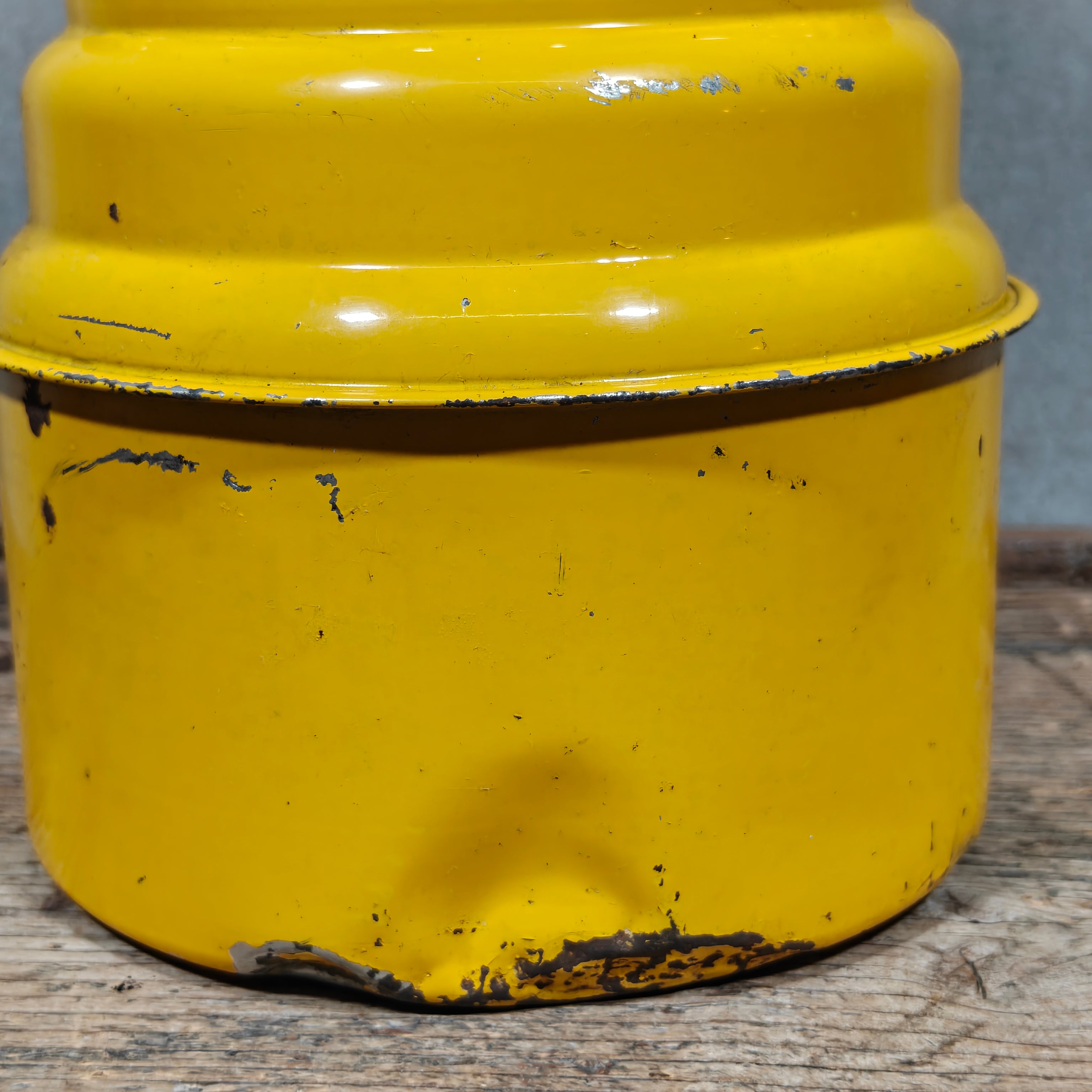 Feuerhand 276 STK/70 "Baby Special" Hurricane Lantern – West Germany – Sturmkappe, Original Marked Globe
