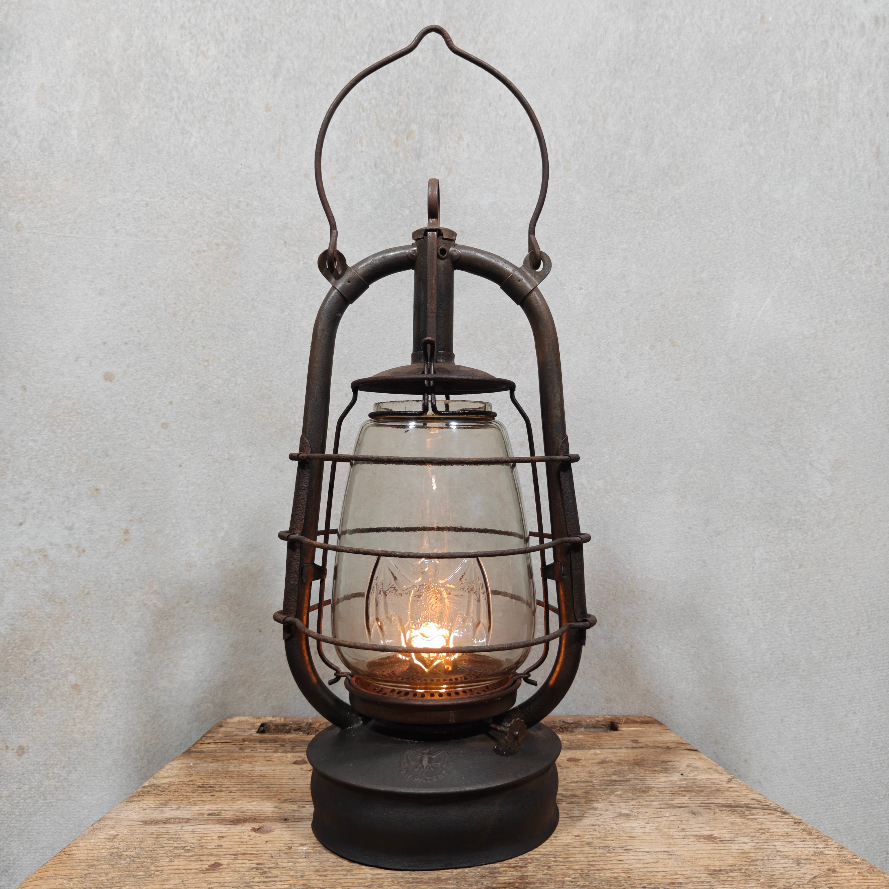 Rare Antique Fr. Stübgen & Co 2850 Storm Lantern with Bat Trademark – c. 1927–1939 – Working, Well-Worn Rat Look