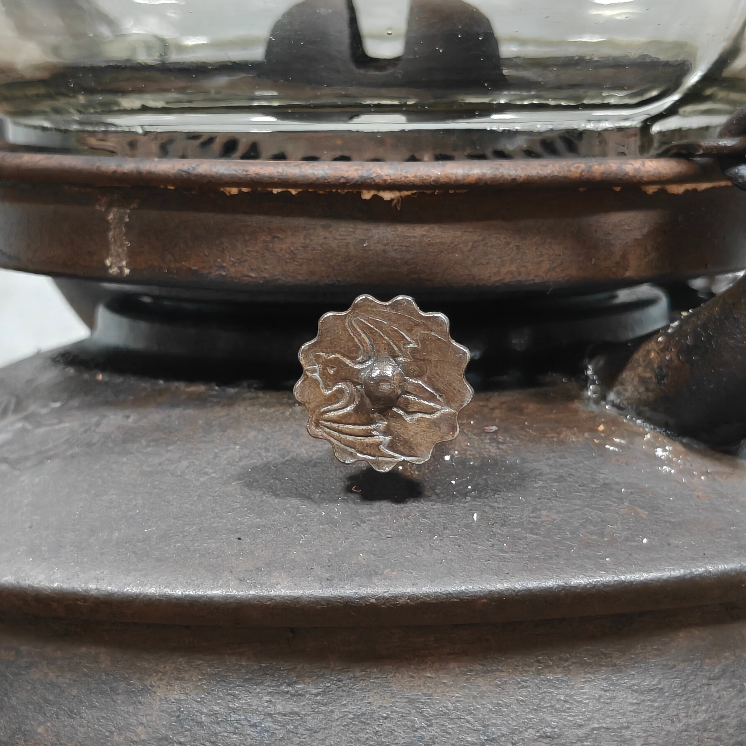 Rare Antique Fr. Stübgen & Co 2850 Storm Lantern with Bat Trademark – c. 1927–1939 – Working, Well-Worn Rat Look