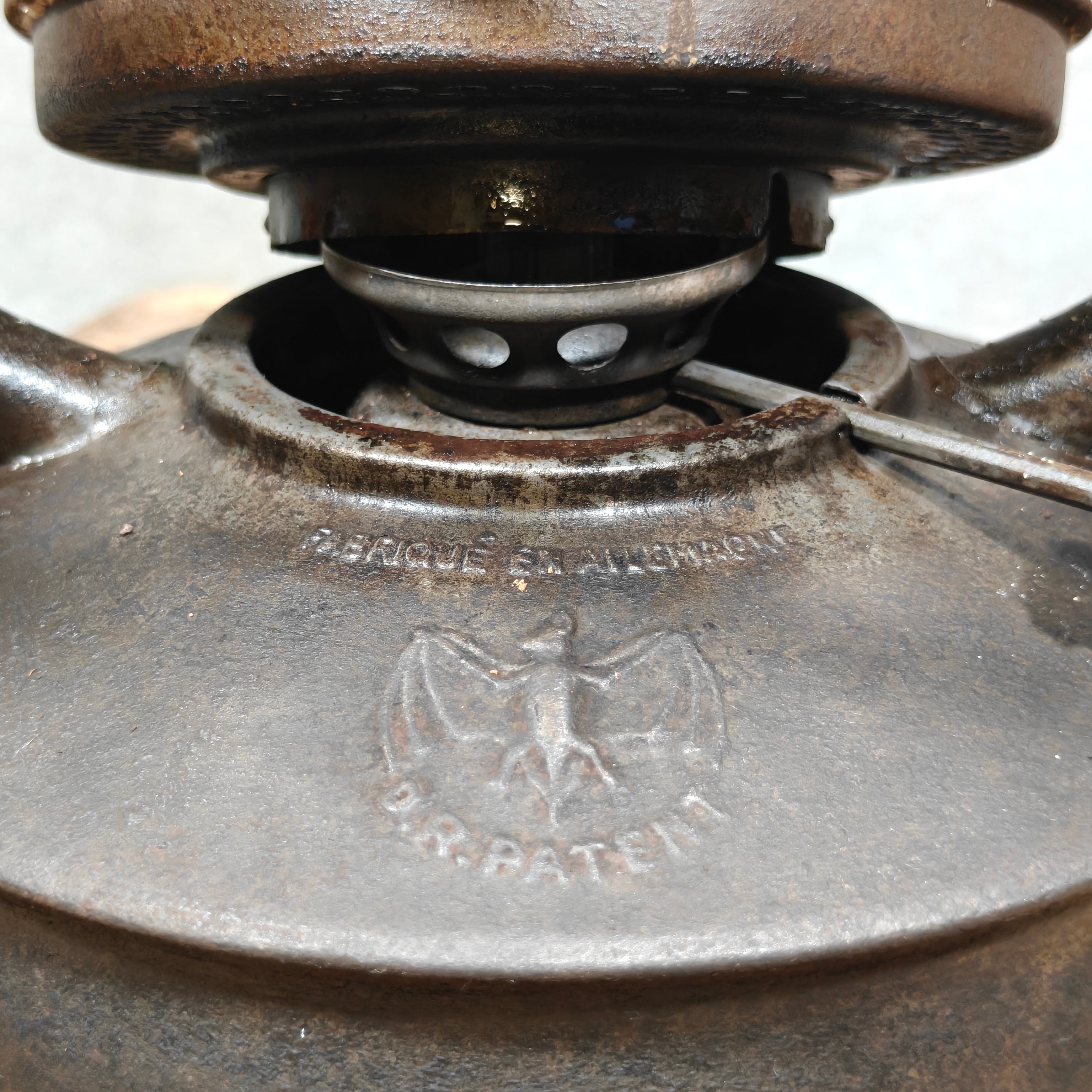 Rare Antique Fr. Stübgen & Co 2850 Storm Lantern with Bat Trademark – c. 1927–1939 – Working, Well-Worn Rat Look
