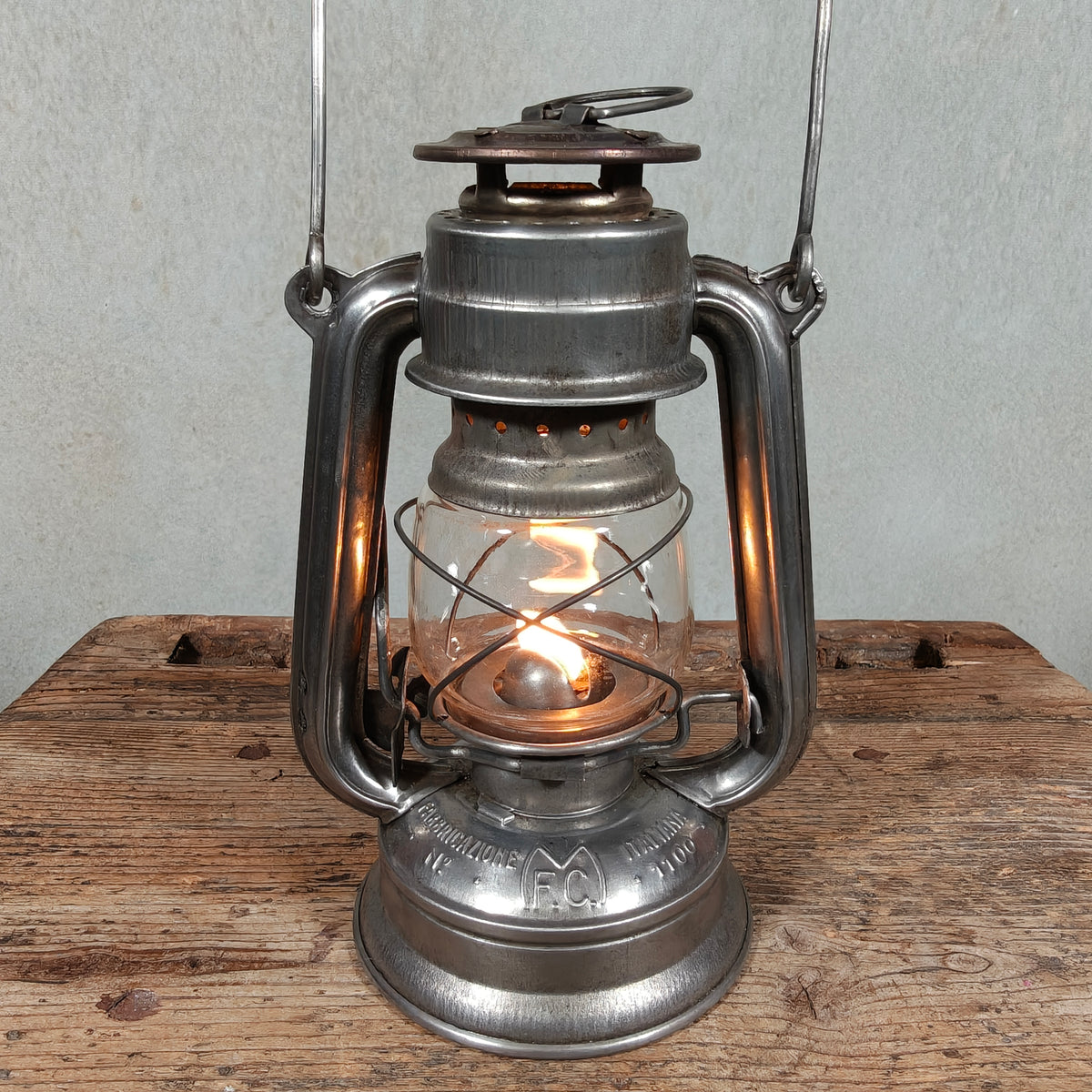 Rare Fratelli Cigada 1100 Hurricane Lantern – Italy, 1950s – Working, German Jenaer Glass Globe, Italian Copy of the Feuerhand 175