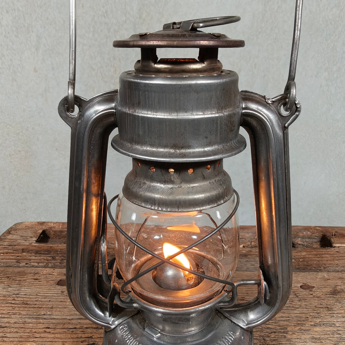 Rare Fratelli Cigada 1100 Hurricane Lantern – Italy, 1950s – Working, German Jenaer Glass Globe, Italian Copy of the Feuerhand 175