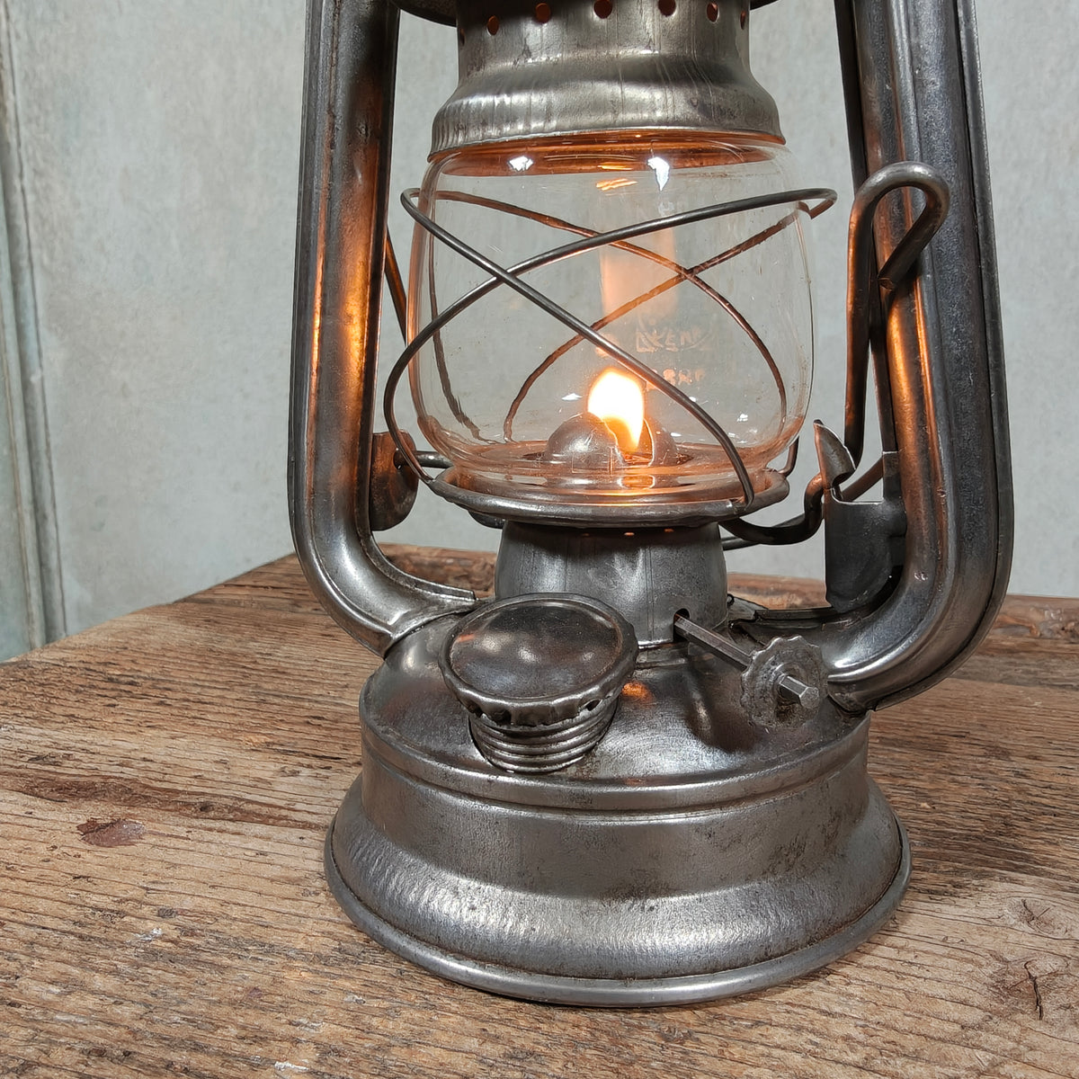 Rare Fratelli Cigada 1100 Hurricane Lantern – Italy, 1950s – Working, German Jenaer Glass Globe, Italian Copy of the Feuerhand 175