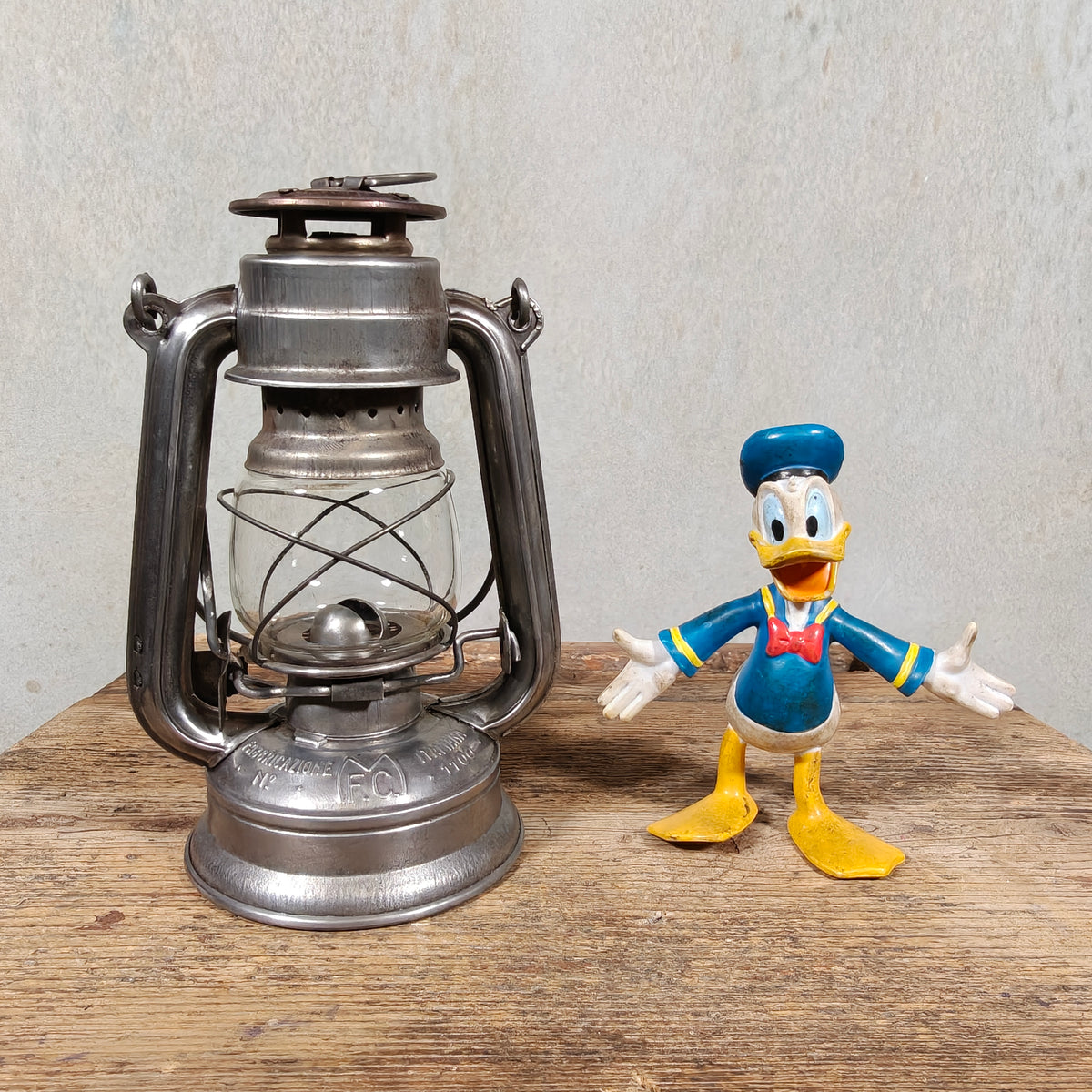 Rare Fratelli Cigada 1100 Hurricane Lantern – Italy, 1950s – Working, German Jenaer Glass Globe, Italian Copy of the Feuerhand 175