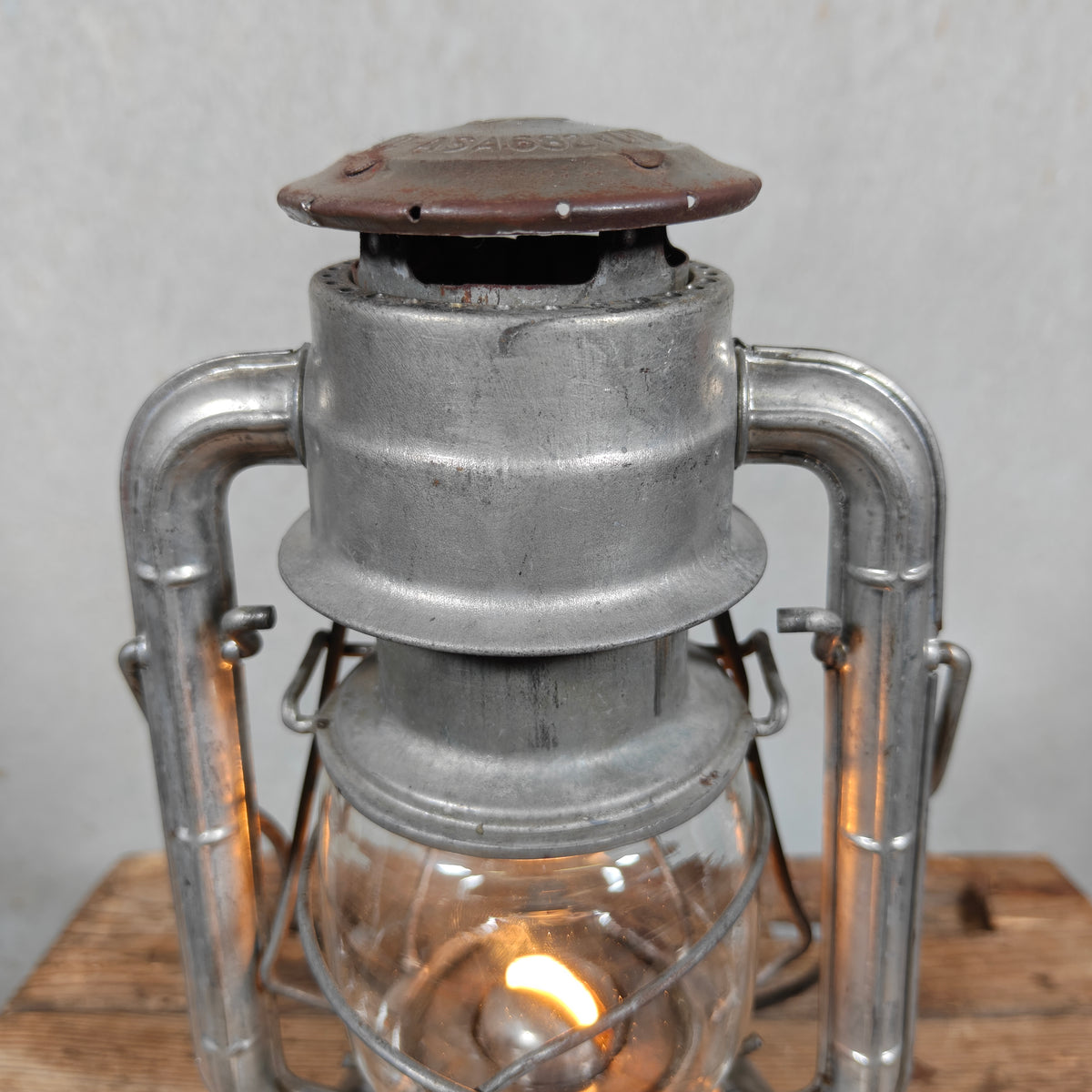 Unusual ASA 682 Automatic Hurricane Lantern by Aenne Sartorius – Made in Germany, 1945-1960 – Working, Unique Globe Lift in the Handle