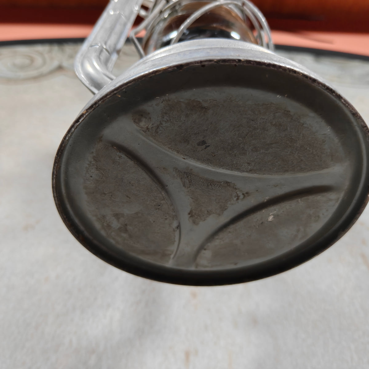 Unusual ASA 682 Automatic Hurricane Lantern by Aenne Sartorius – Made in Germany, 1945-1960 – Working, Unique Globe Lift in the Handle