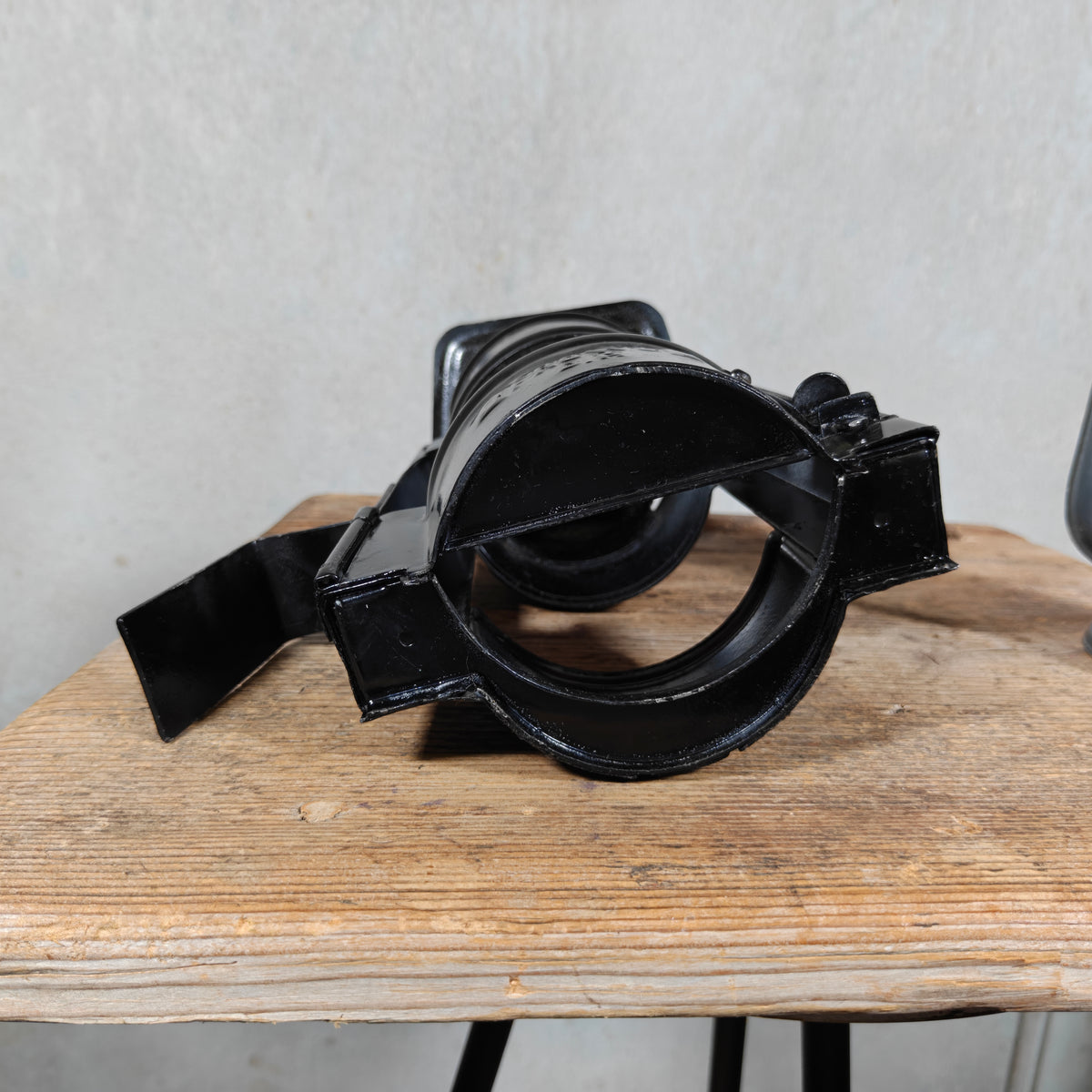 Unusual Frowo GL 770 Hurricane Lantern in Housing – German Gespannleuchte for Trailer Lighting, 1954-1965 – Working, Very Good Condition