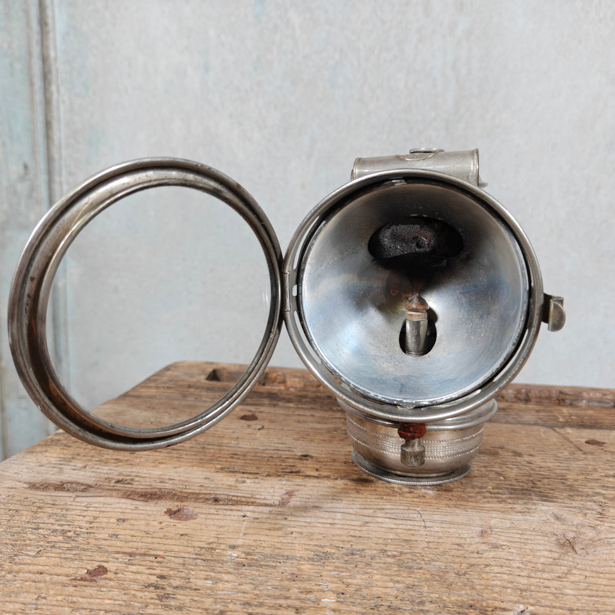Unusual Antique Carbide Bicycle Lamp with Fly Logo – Nickel, c. 1900–1920 – Side-Mounted Tap