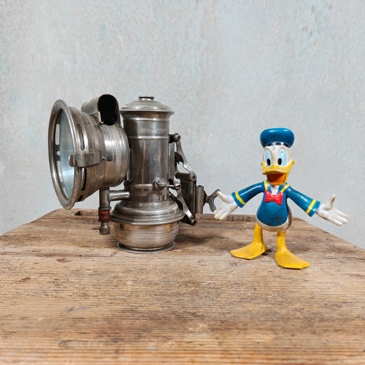 Unusual Antique Carbide Bicycle Lamp with Fly Logo – Nickel, c. 1900–1920 – Side-Mounted Tap