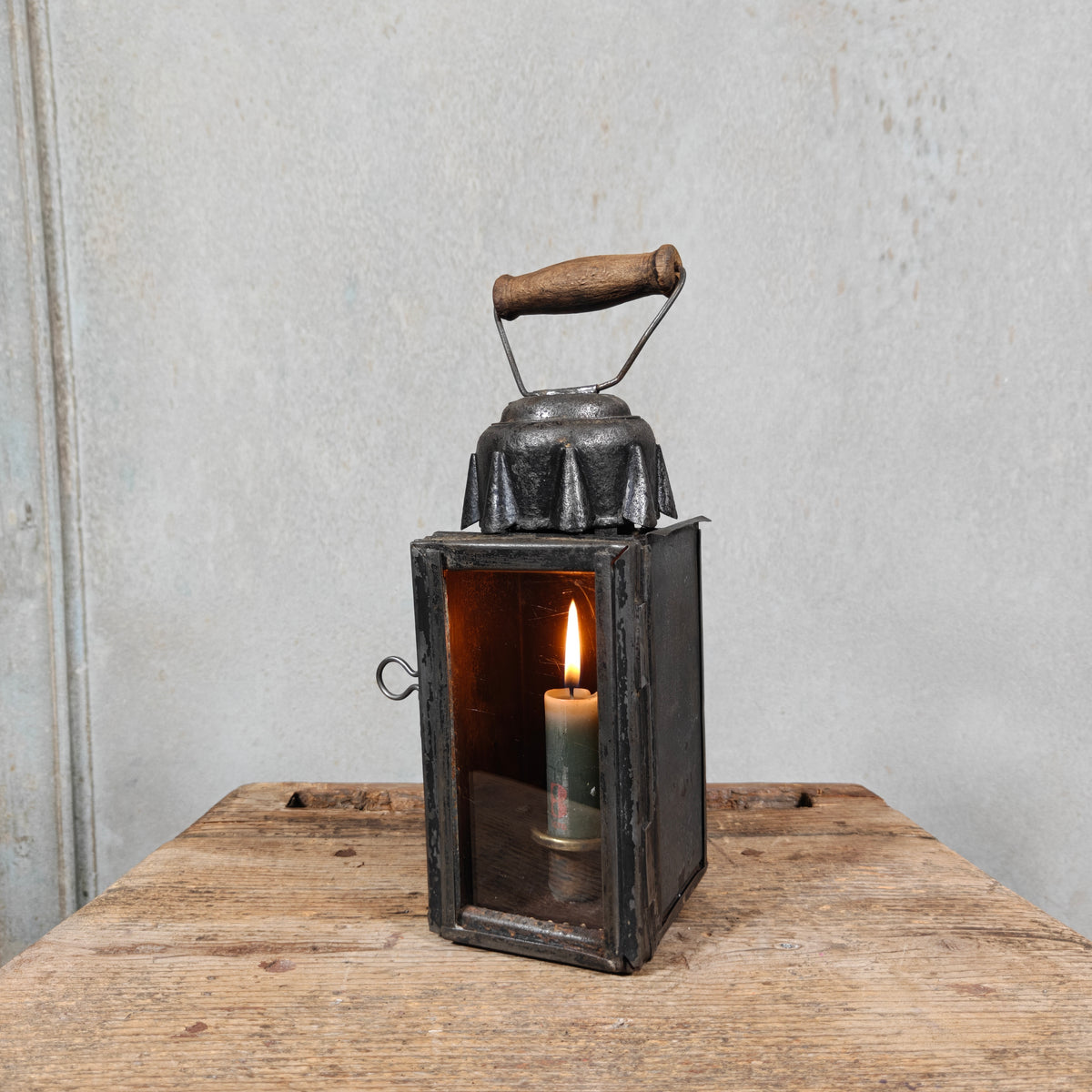 Antique Candle Lantern with Sliding Shutter and Swivelling Handle – Unmarked, c. 1900–1930 – Well-Worn but Usable