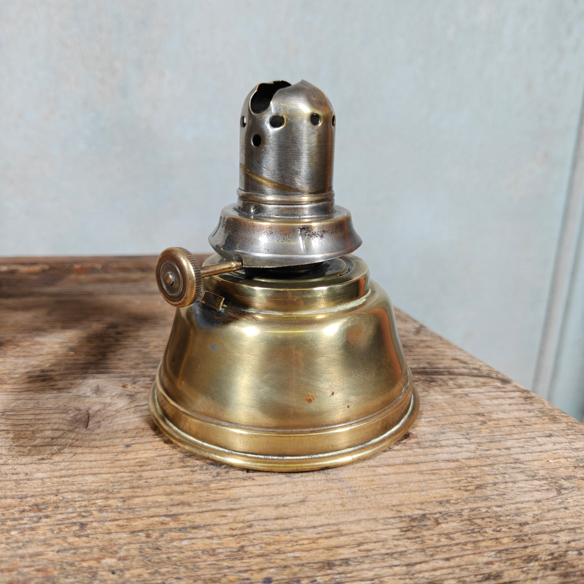 Antique Belgian Car Lamp Innovation Automobile – Dethoor et Schinckus, Brussels, c. 1900–1915 – Working Kerosene Lamp with Red Side Lens