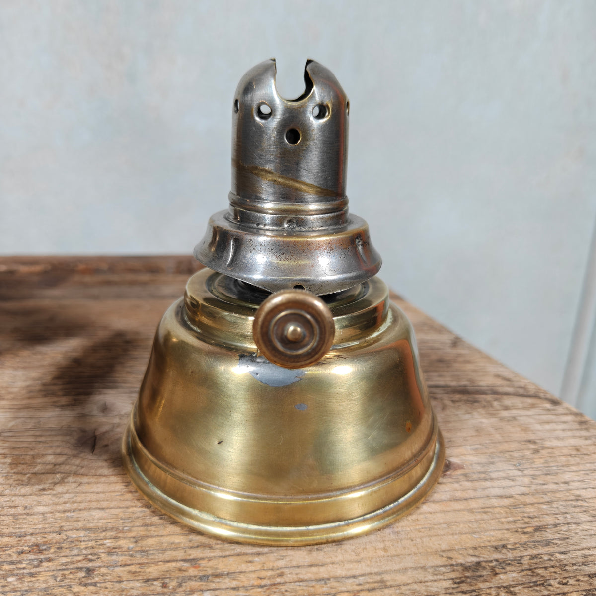 Antique Belgian Car Lamp Innovation Automobile – Dethoor et Schinckus, Brussels, c. 1900–1915 – Working Kerosene Lamp with Red Side Lens