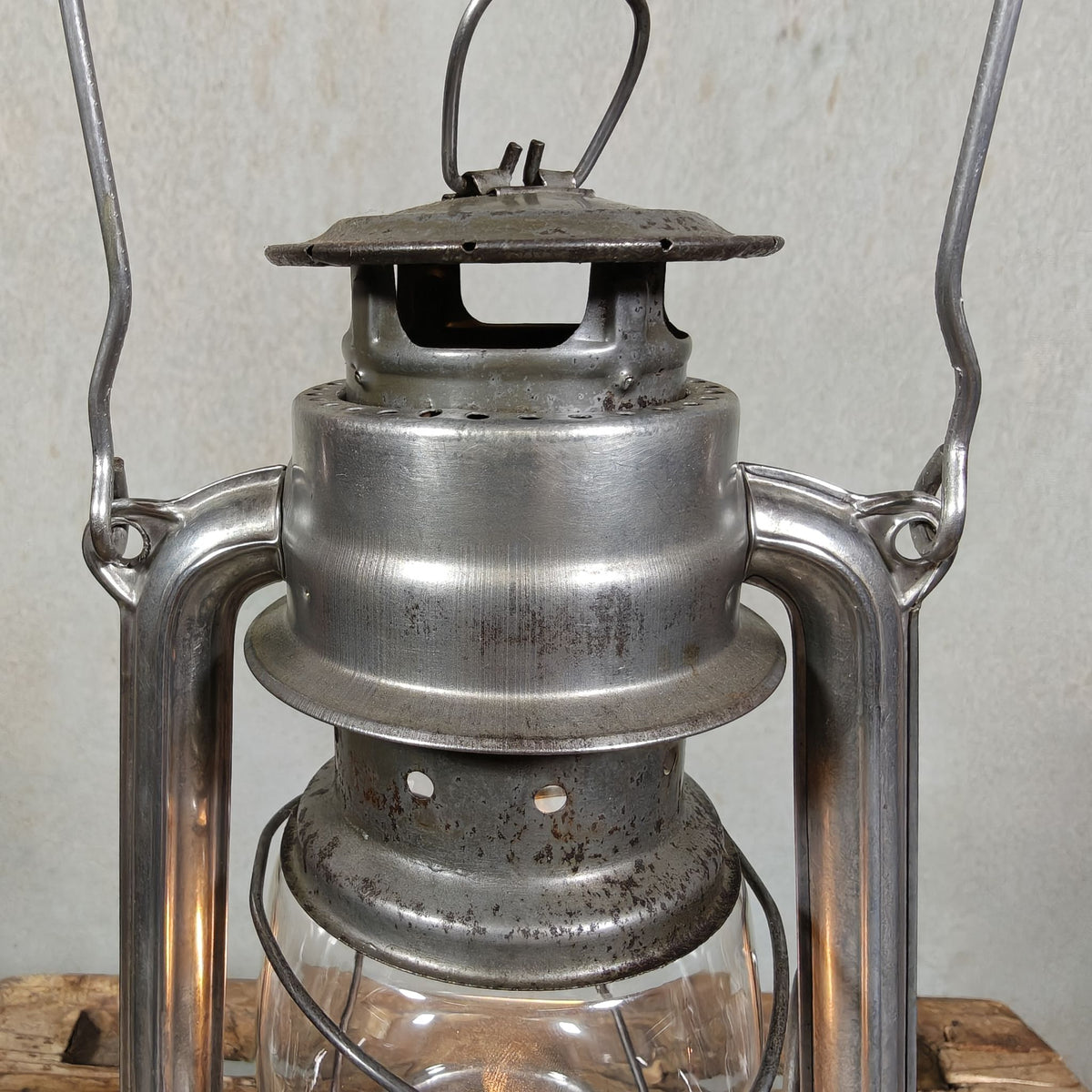 Vintage BAT No. 159 Hurricane Lantern from East Germany – Marked Made in GDR, Globe Marked BAT is Brightest – c. 1970–1989