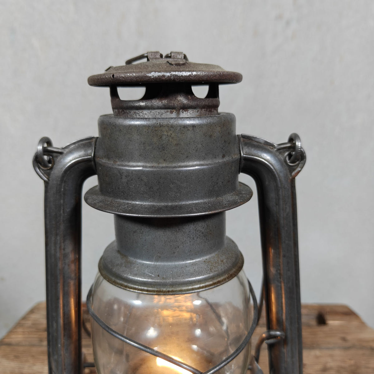 Beautiful 1950s BAT 158 Hurricane Lantern – Early Example with Embossed Bat is Brightest Globe – Made in Germany