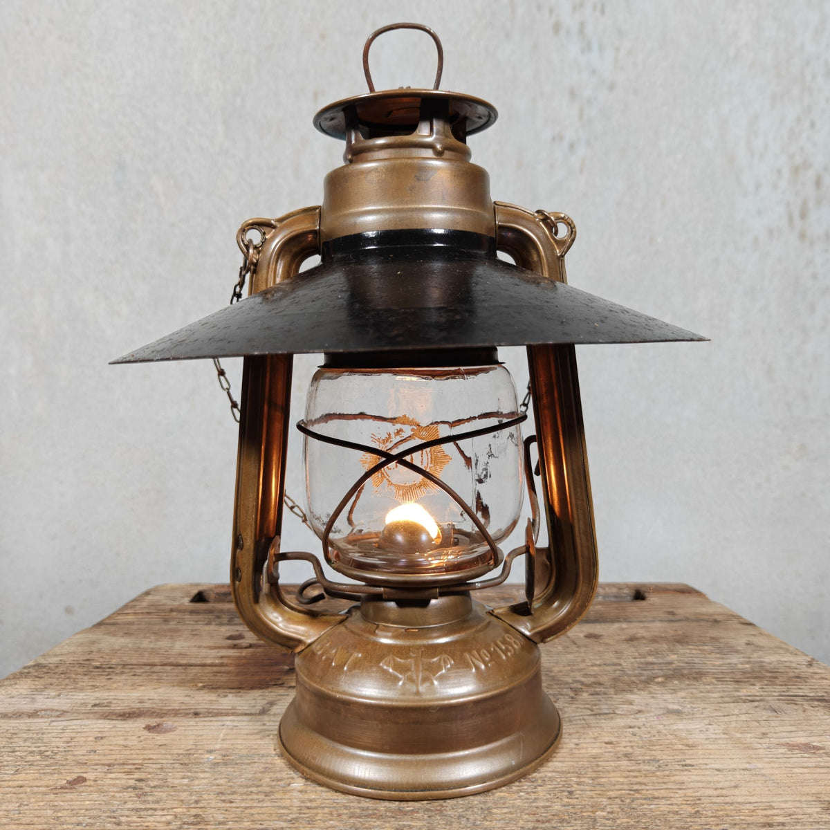 Vintage Batela BAT 158 Hurricane Lantern in Tombac – with Black Reflector and Chain – 1970s, Working