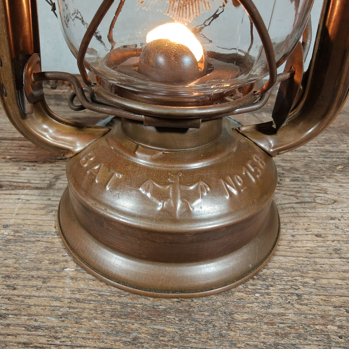Vintage Batela BAT 158 Hurricane Lantern in Tombac – with Black Reflector and Chain – 1970s, Working
