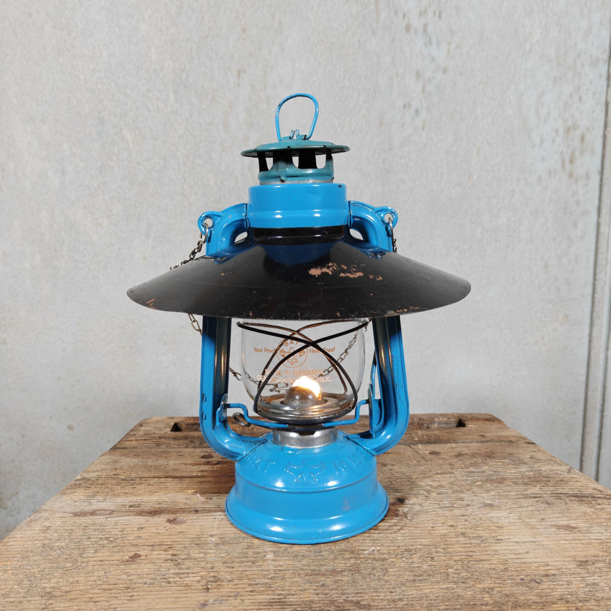 Vintage BAT 158 Hurricane Lantern in Original Blue Paint – with Black Reflector and Chain – 1980s, Working