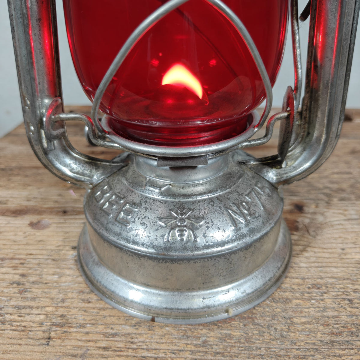 Vintage Bee No 75 Hurricane Lantern with Red Globe – Export Version of the BAT 158 – 1960s