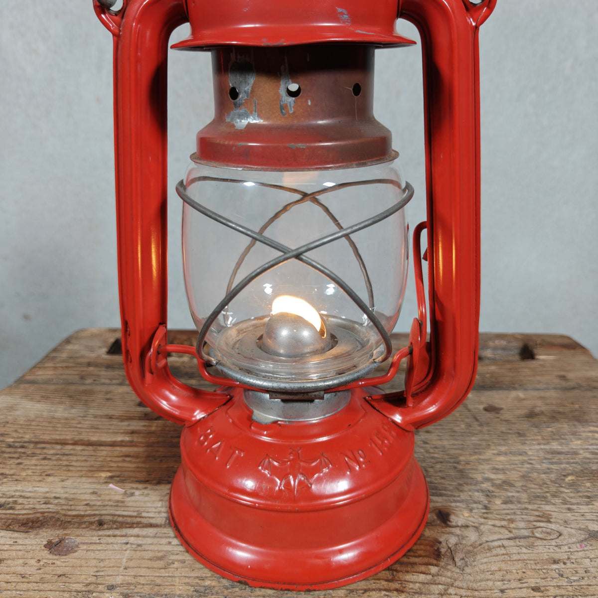 Rare BAT 158 Hurricane Lantern in Original Red Paint – Marked BAT 158 on Both Sides – 1960s, Working