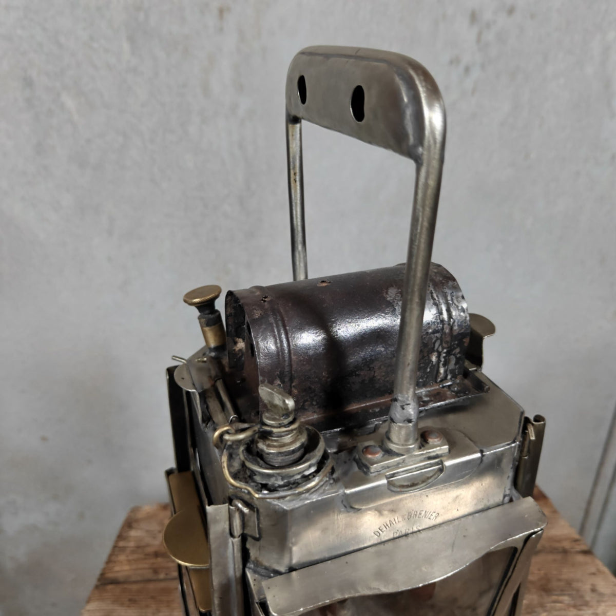 Fantastic Carbide Signal Lamp / Shunting Lamp – Heavy, Solid Model – French Maker Dehail &amp; Grenier Paris – An Eyecatcher