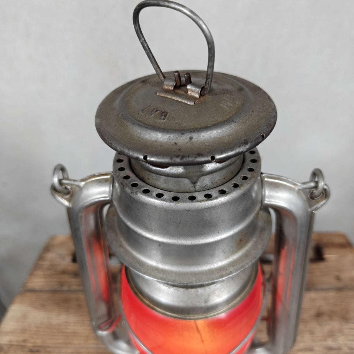 Vintage BAT No. 159 Hurricane Lantern – VEB Sturmlaternewerk, Made in Germany – c. 1966-1968