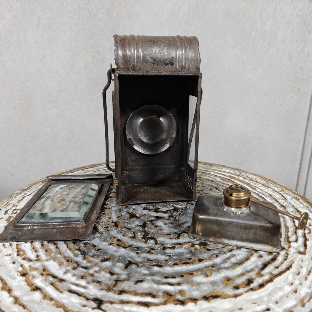 Rare Old and Vintage Hand Lantern, Oil Hand Lamp with Faceted Glass by the Well-Known Maker Kästner & Töbelmann. In Working Order.