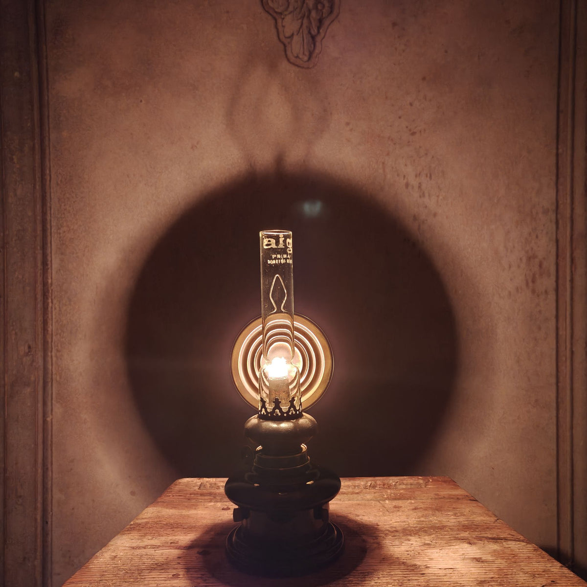 Beautiful Old Oil Wall Lamp / Kitchen Lamp, Lovely Vintage Condition, Kindermann, C.F. & Co. Wick Holder, Black-Brown Reservoir
