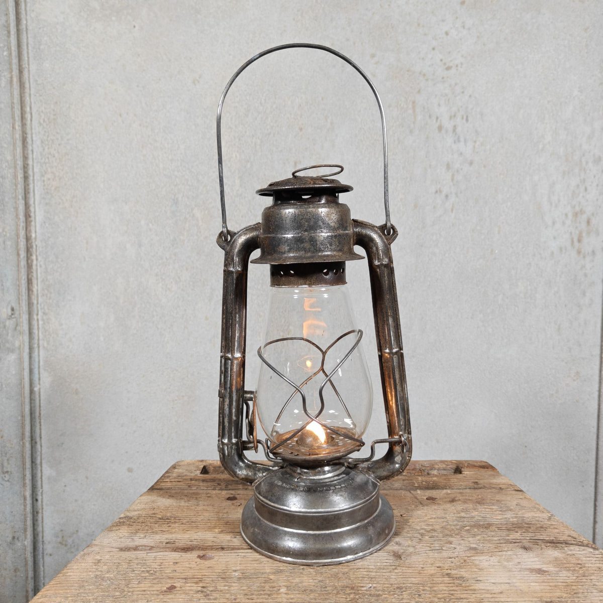 Vintage Petroflam 110 Hurricane Lantern, Made in Belgium, 1950s/60s – 30 cm