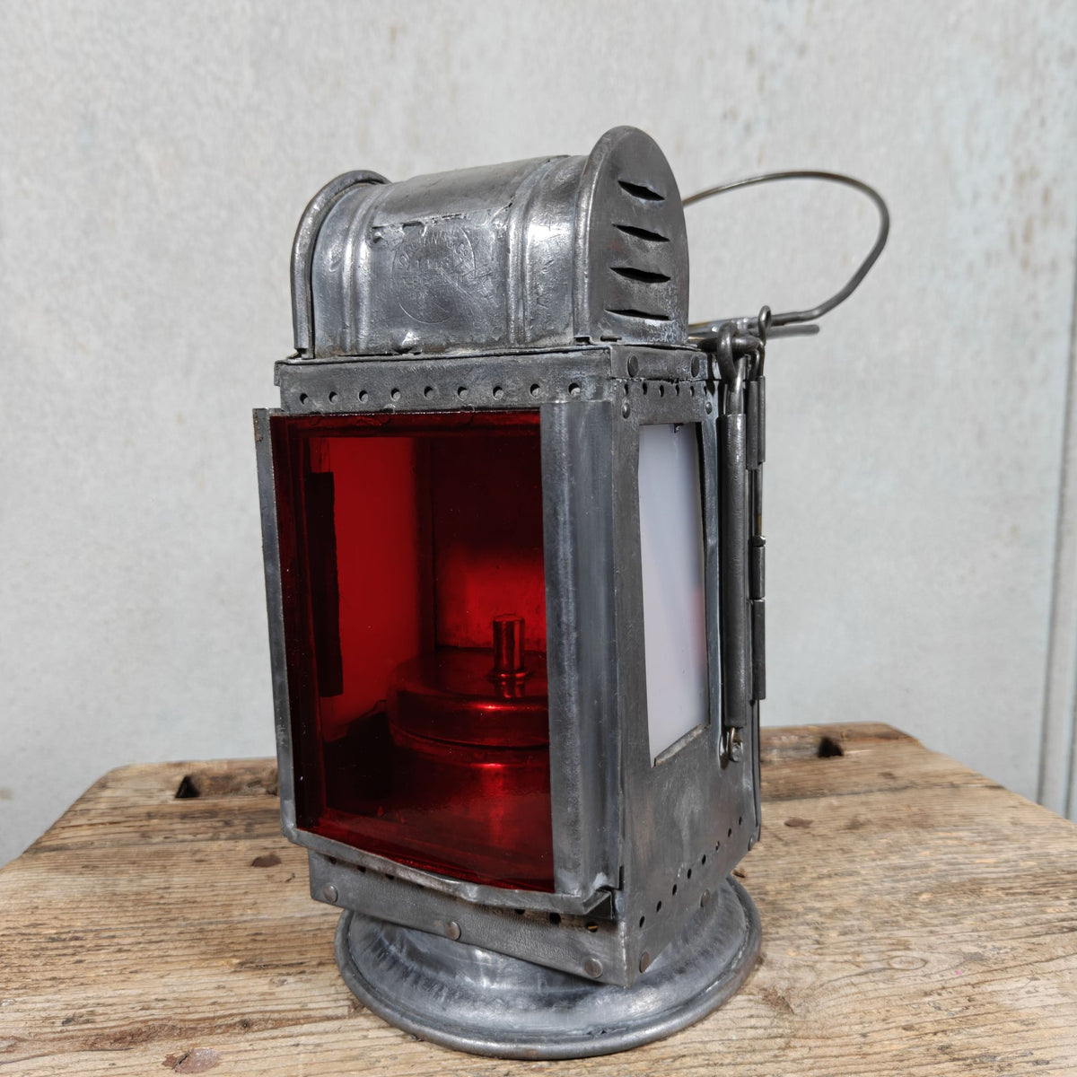 Special Belgian Carbide Signal Lamp – Orlians & Co, Mechelen, Belgium, 1948. Unusually made of steel; most are brass.