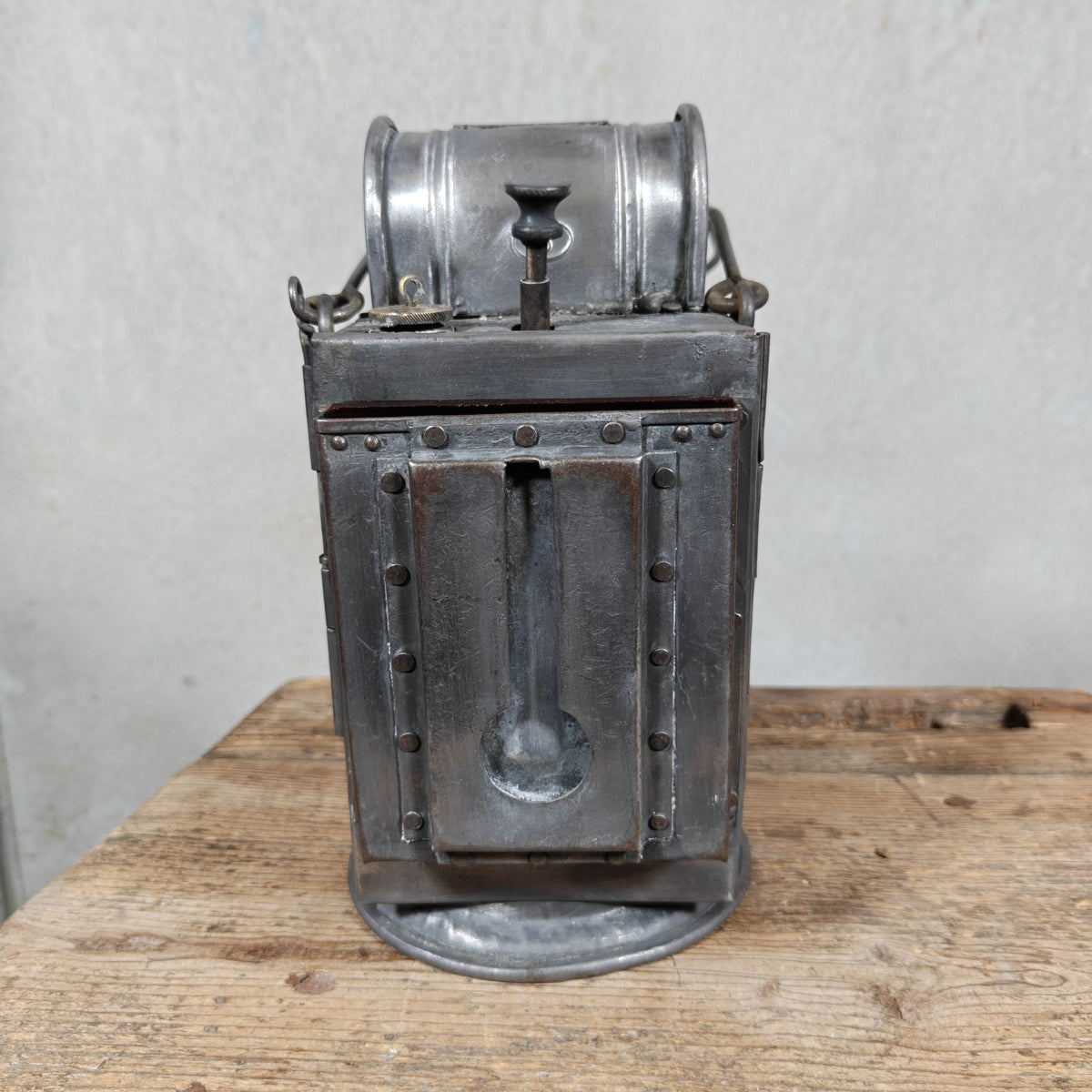 Special Belgian Carbide Signal Lamp – Orlians & Co, Mechelen, Belgium, 1948. Unusually made of steel; most are brass.