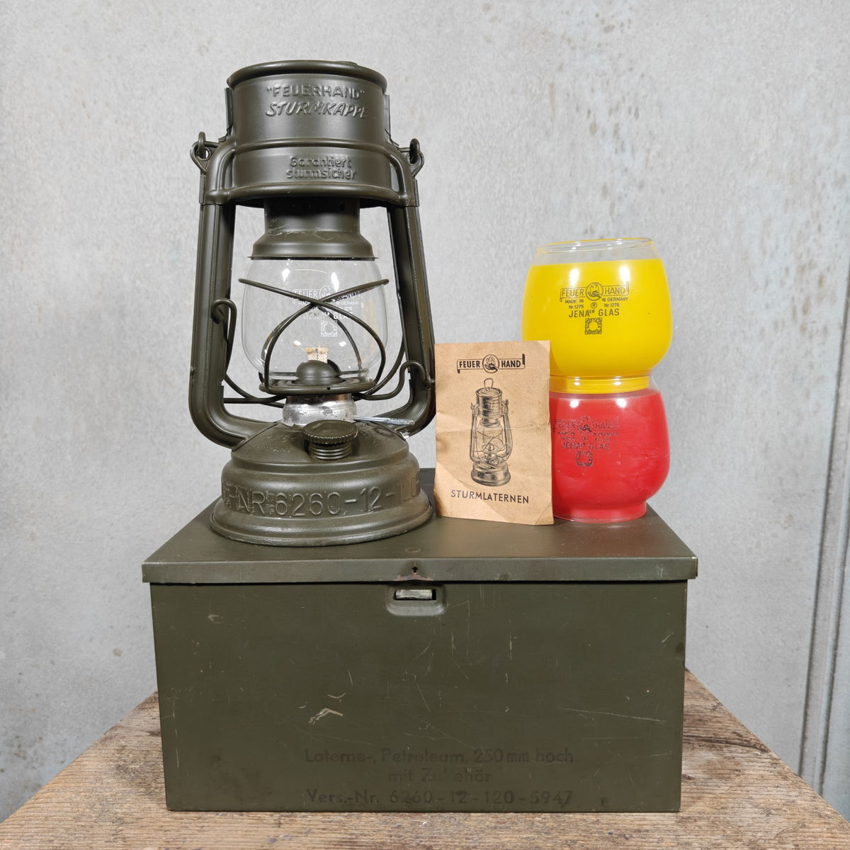 Vintage Feuerhand 276 Bundeswehr Hurricane Lantern Set in Metal Case – NOS, Two Coloured Spare Glasses, Manual