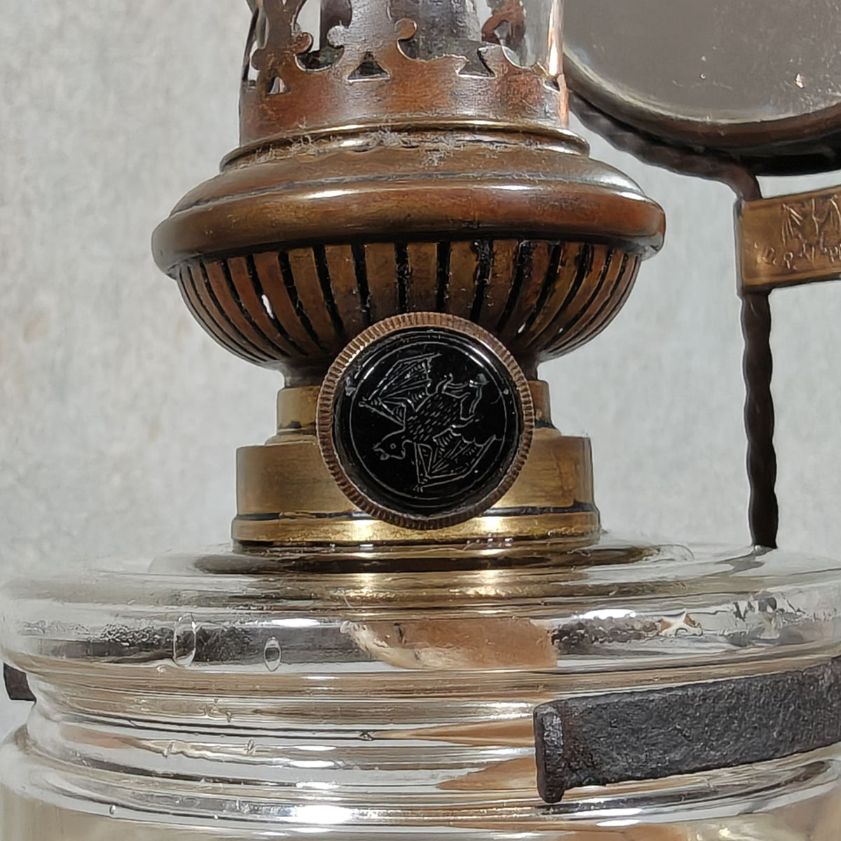 Antique Fr. Stübgen & Co Kitchen Lamp – German Wall Oil Lamp with Bat Logo and Mirror Reflector, c. 1900–1920