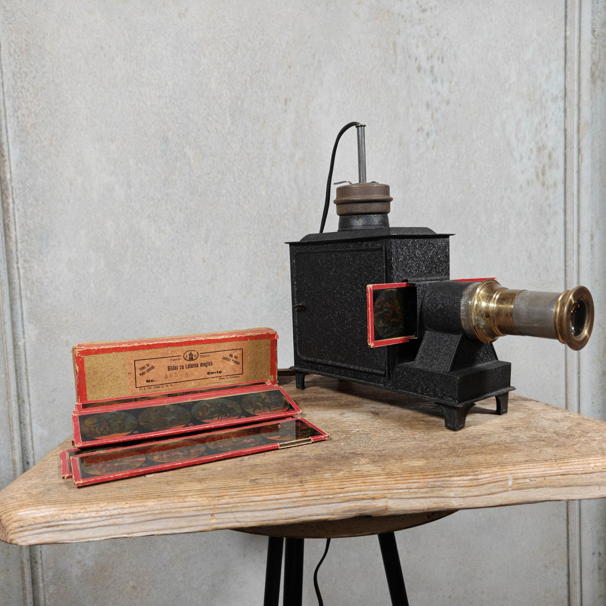 Fantastic Complete Electric Magic Lantern, Original, Including Fairy Tale Slides by Johann Falk – Most Likely 1930-1950