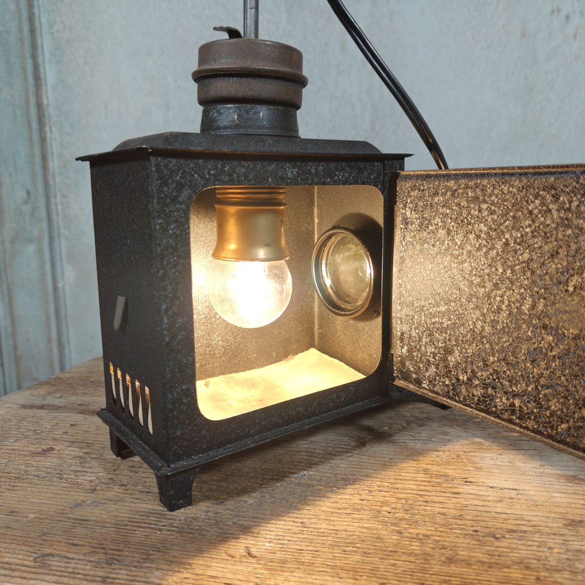 Fantastic Complete Electric Magic Lantern, Original, Including Fairy Tale Slides by Johann Falk – Most Likely 1930-1950