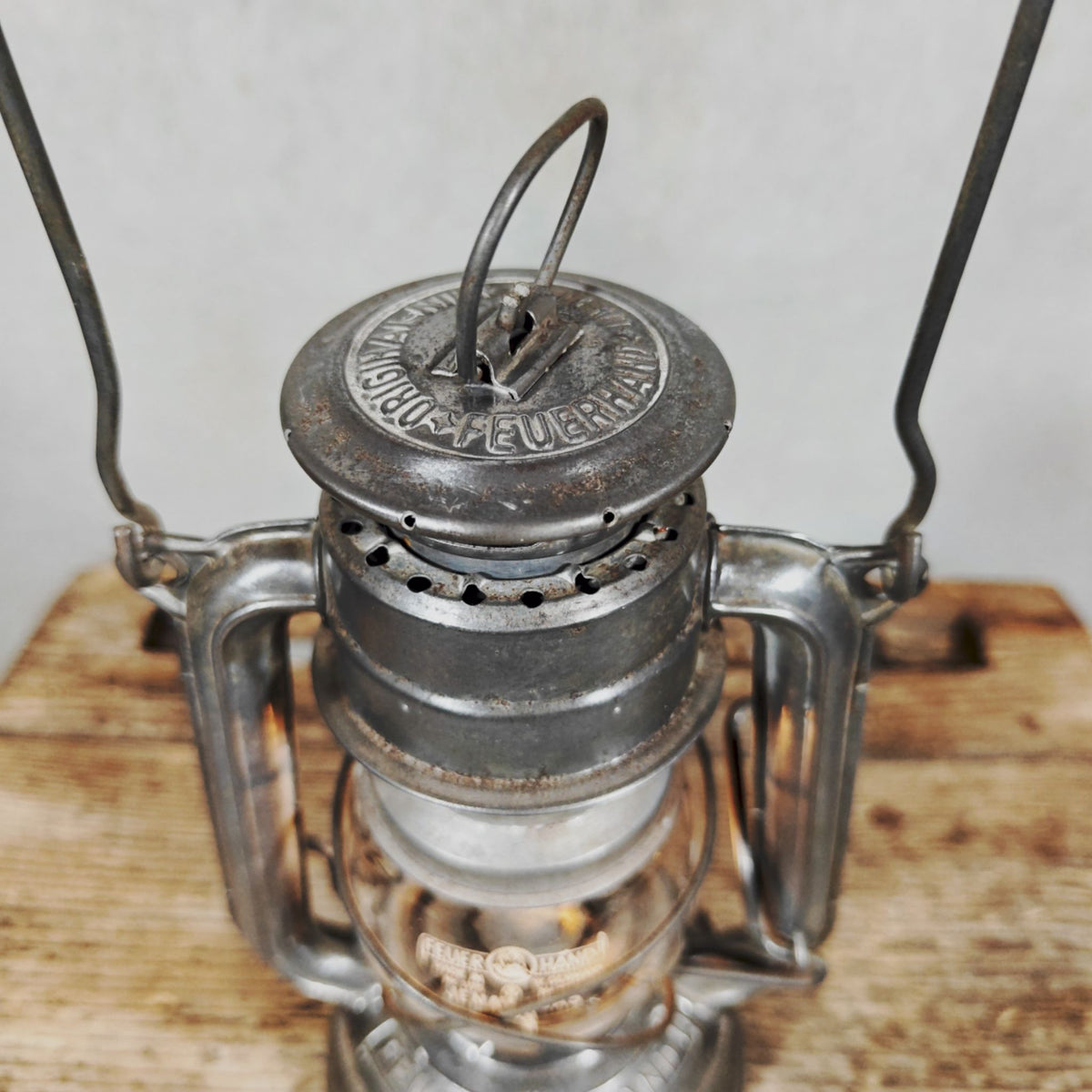 Beautiful Vintage Hurricane Lantern, Feuerhand 175 Western Germany, Baby – In Good Working Order