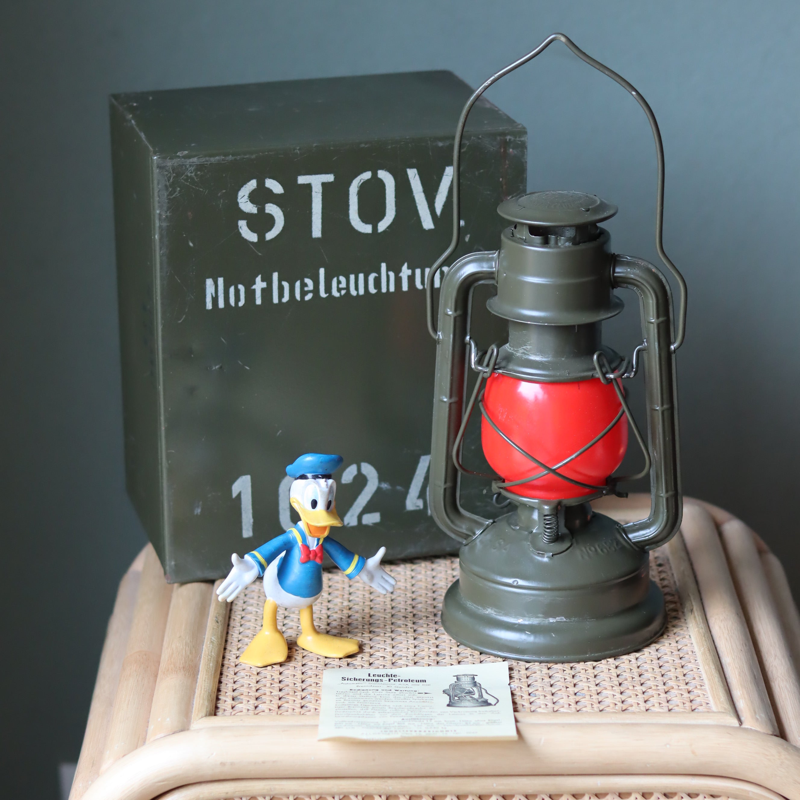 Extremely Rare ASA 682 Automatic Storm Lantern – NOS in Original Case with Spare Glass & Manual (c.1960)